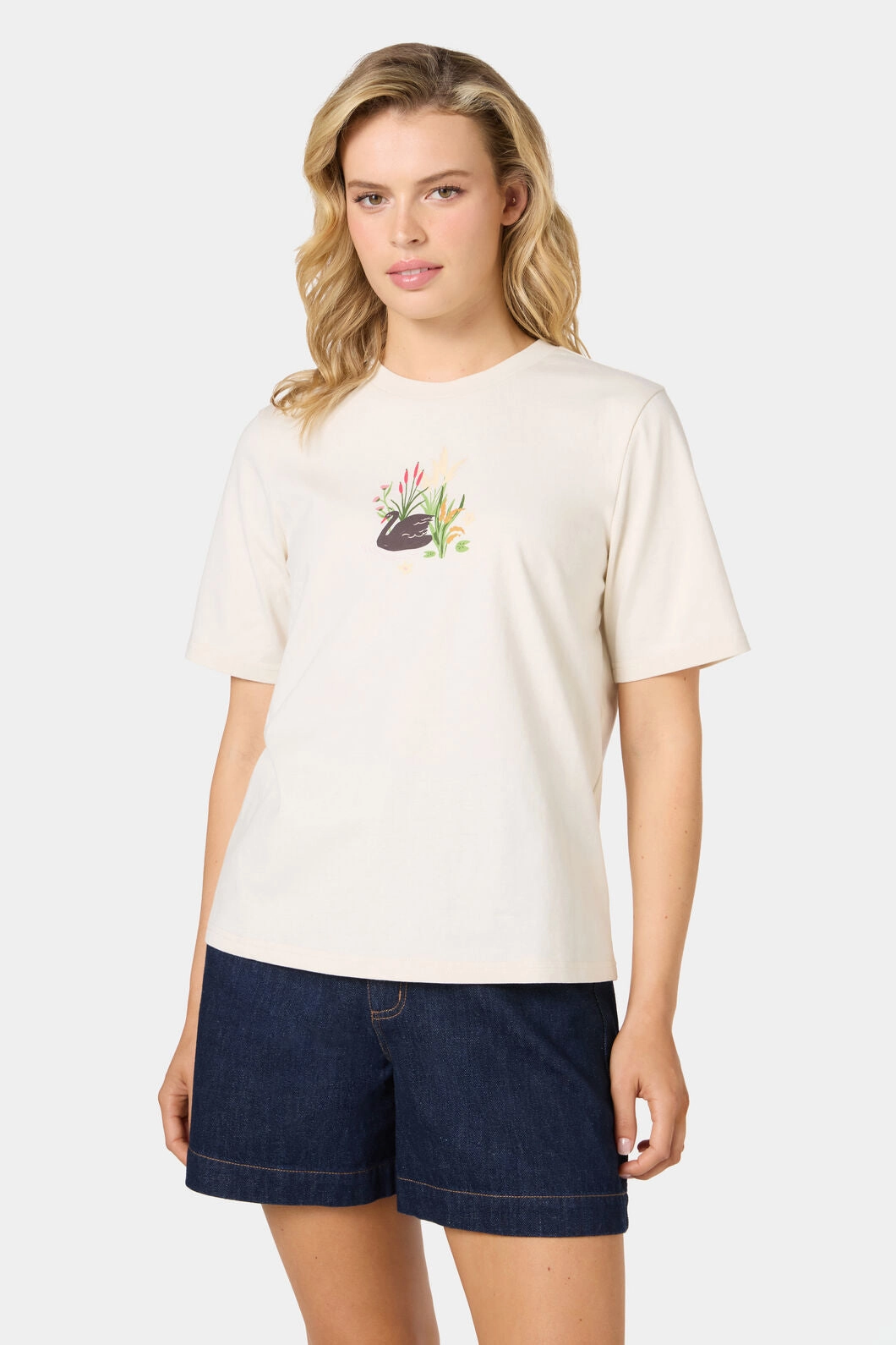 Workout Apparel Pretty Swan Tee