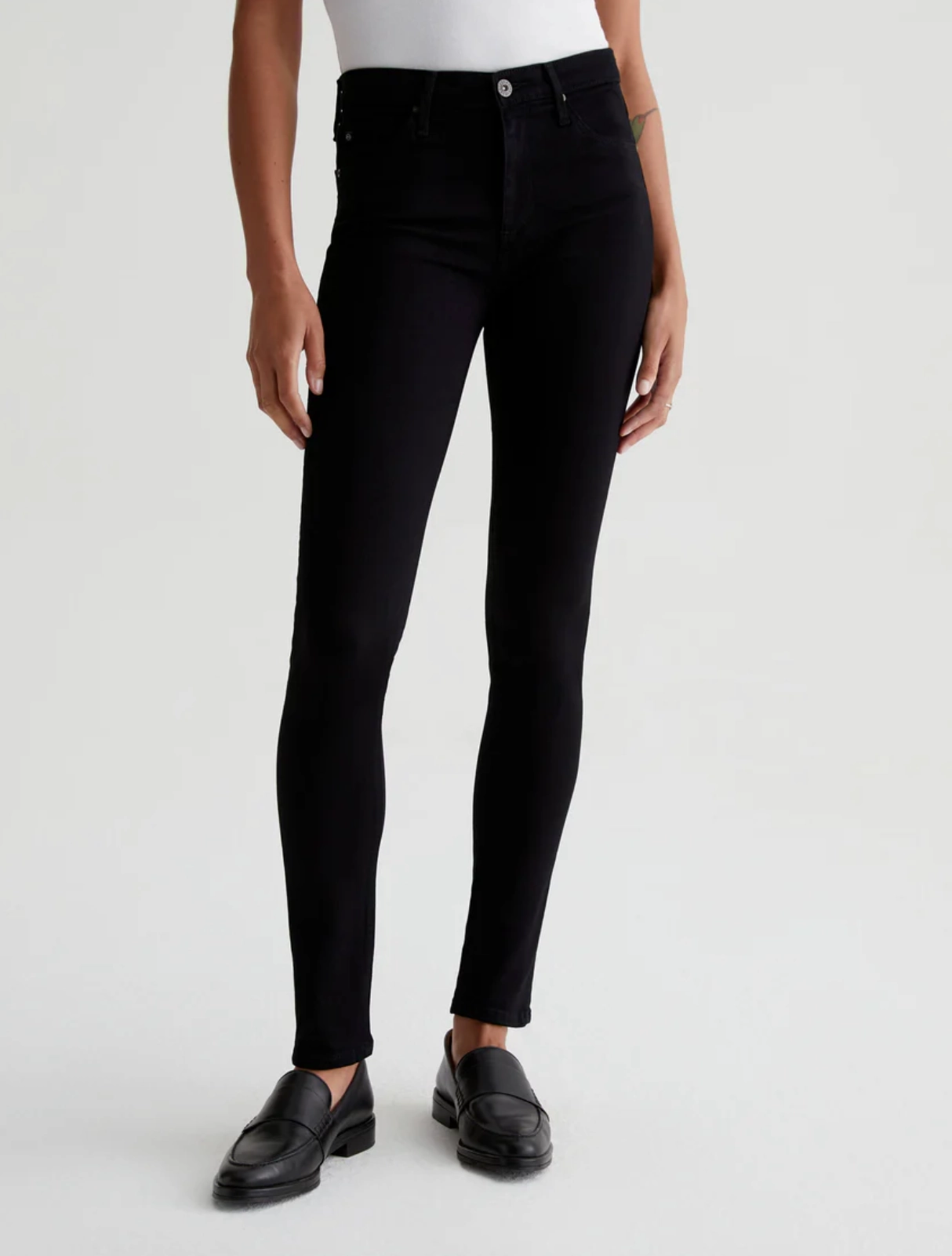PRIMA MID RISE SLIM IN SUPER BLACK Unisex Friendly Everyday Motion