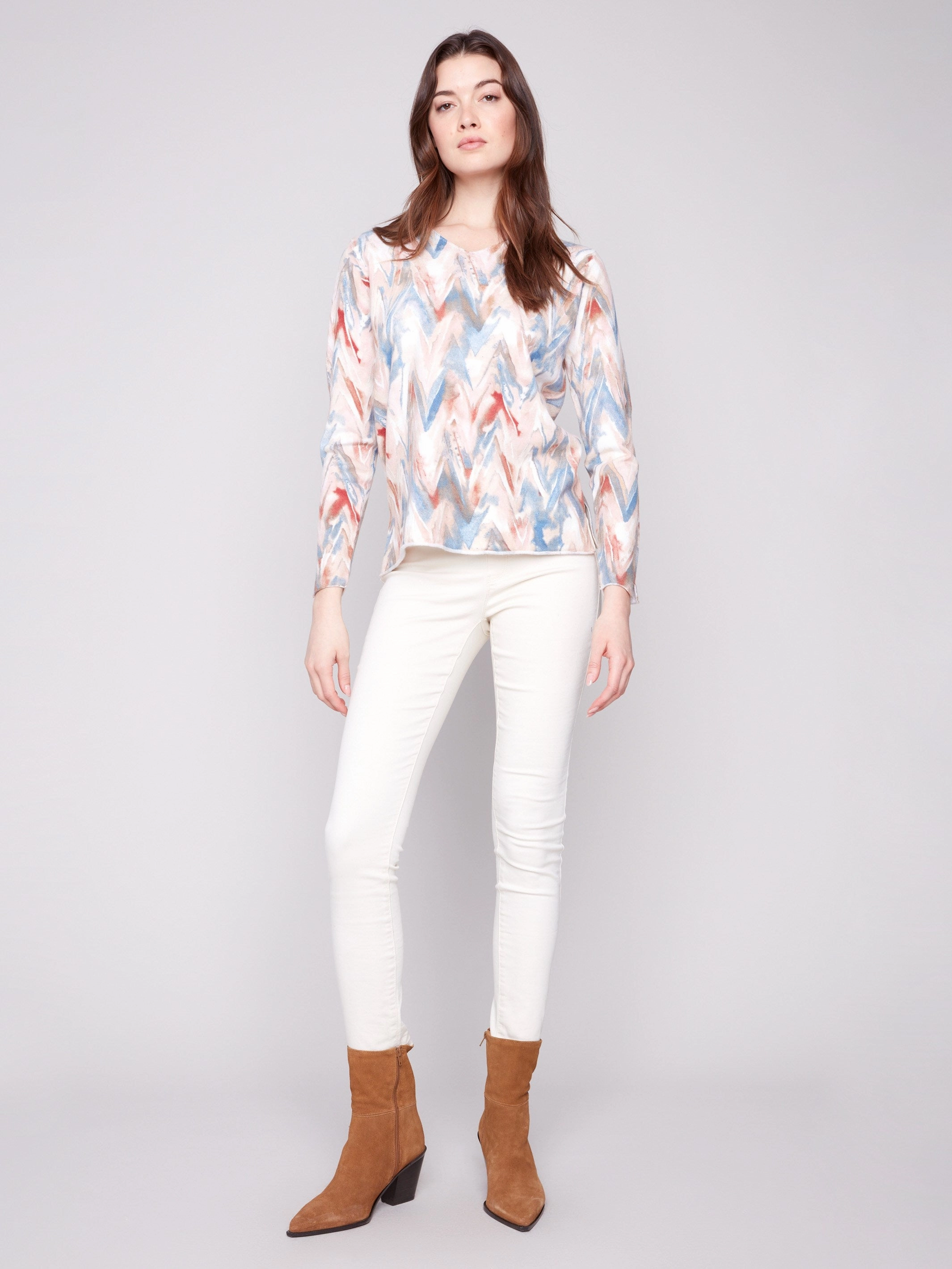 Printed V-Neck Sweater - Chevron Elastic design Activewear