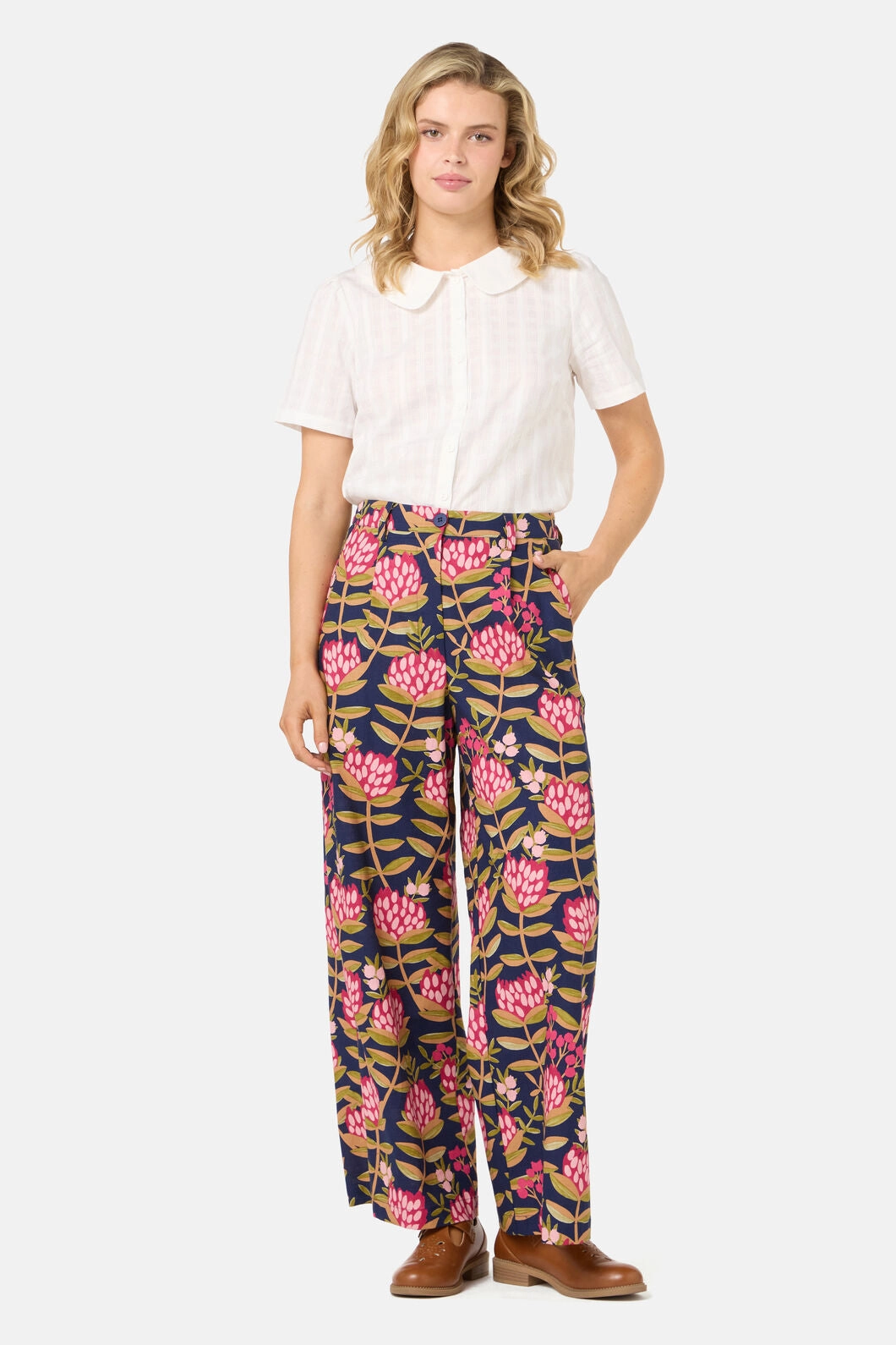 No Iron Wear Unisex Outfit Protea Flower Relaxed Pant
