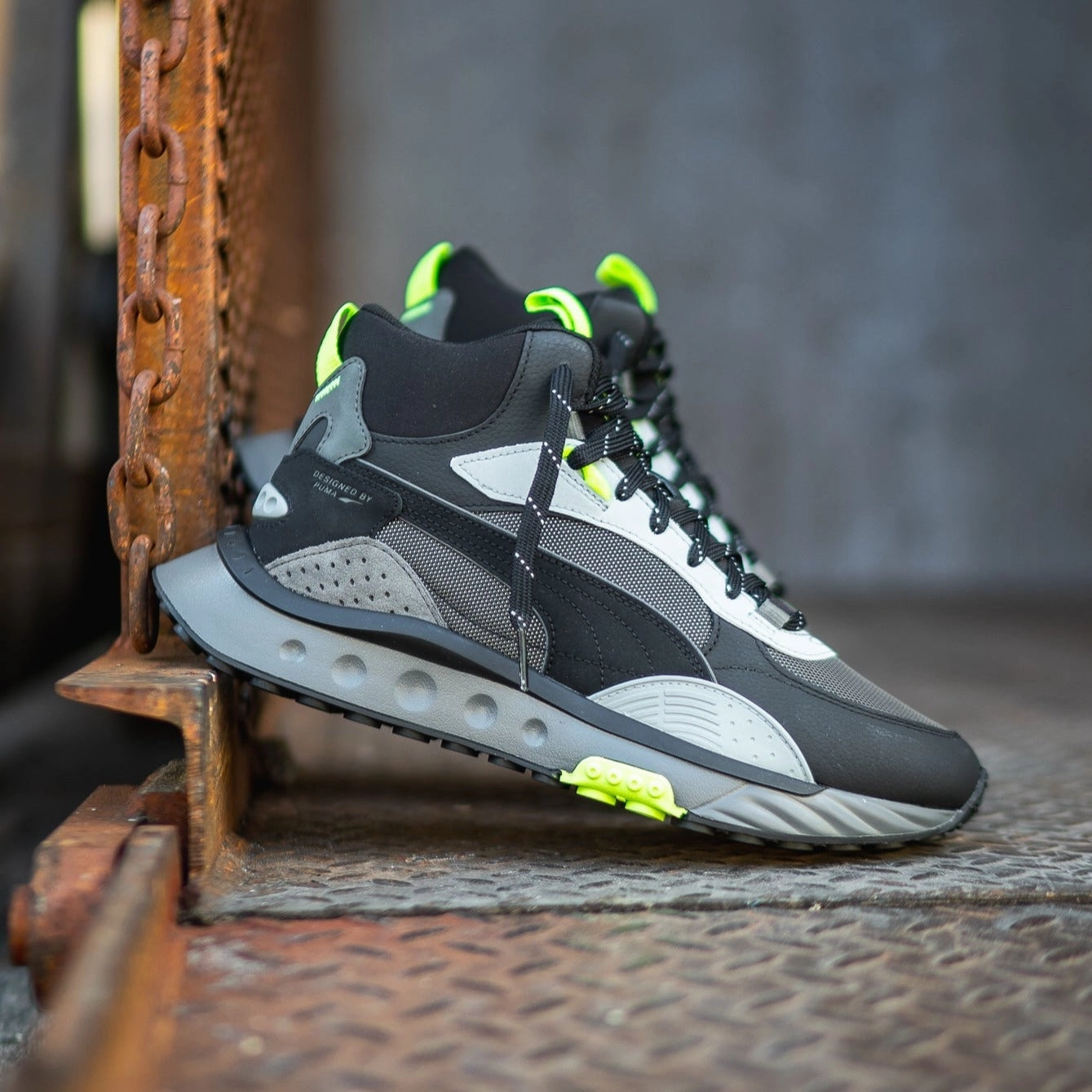 Puma Wild Rider Mid WS (Puma Black/Volt) Sustainable Production Methods