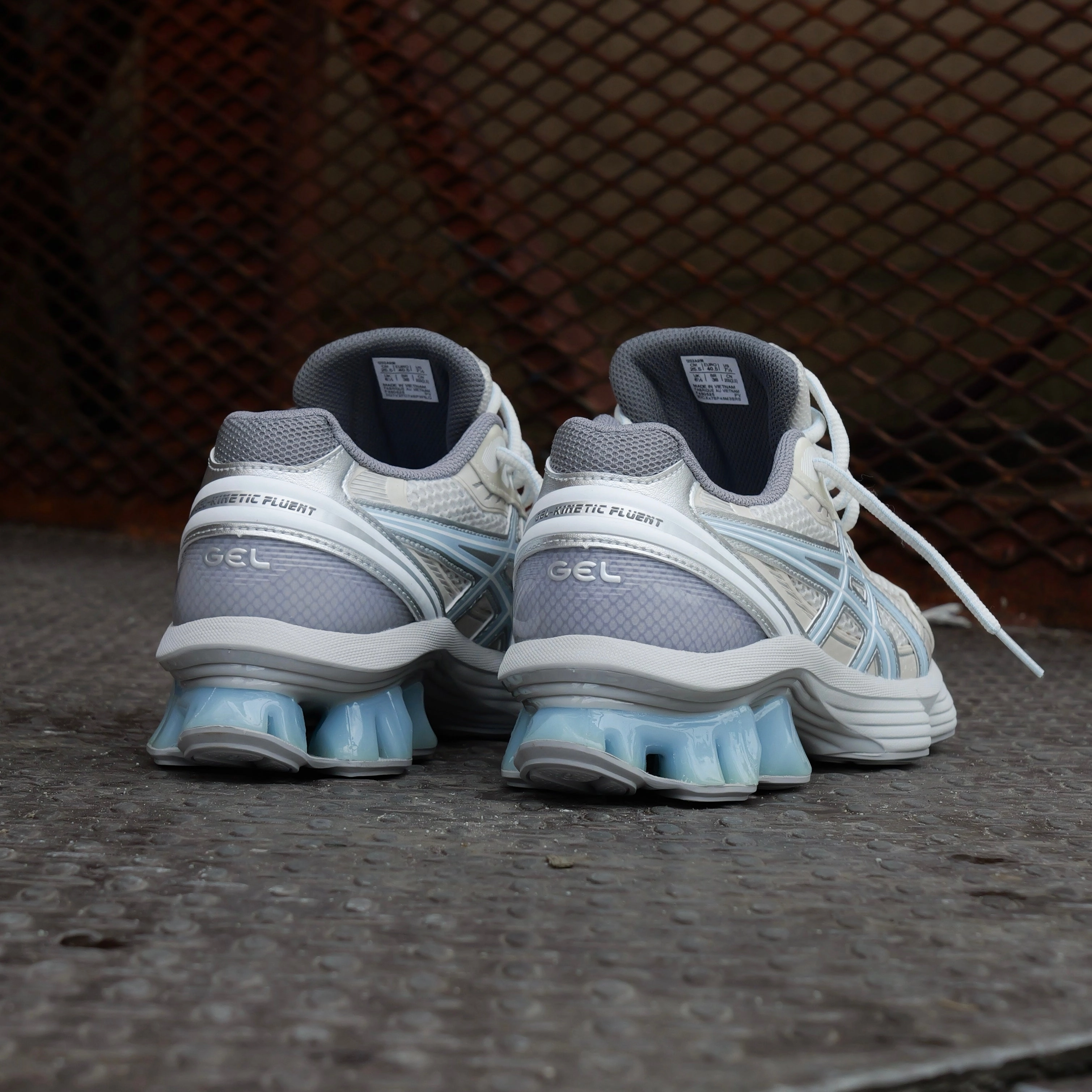 Microfiber Lining Tech Impact Dispersing Mens Asics x EMMI Gel-Kinetic Fluent (Cream/Soft Sky)