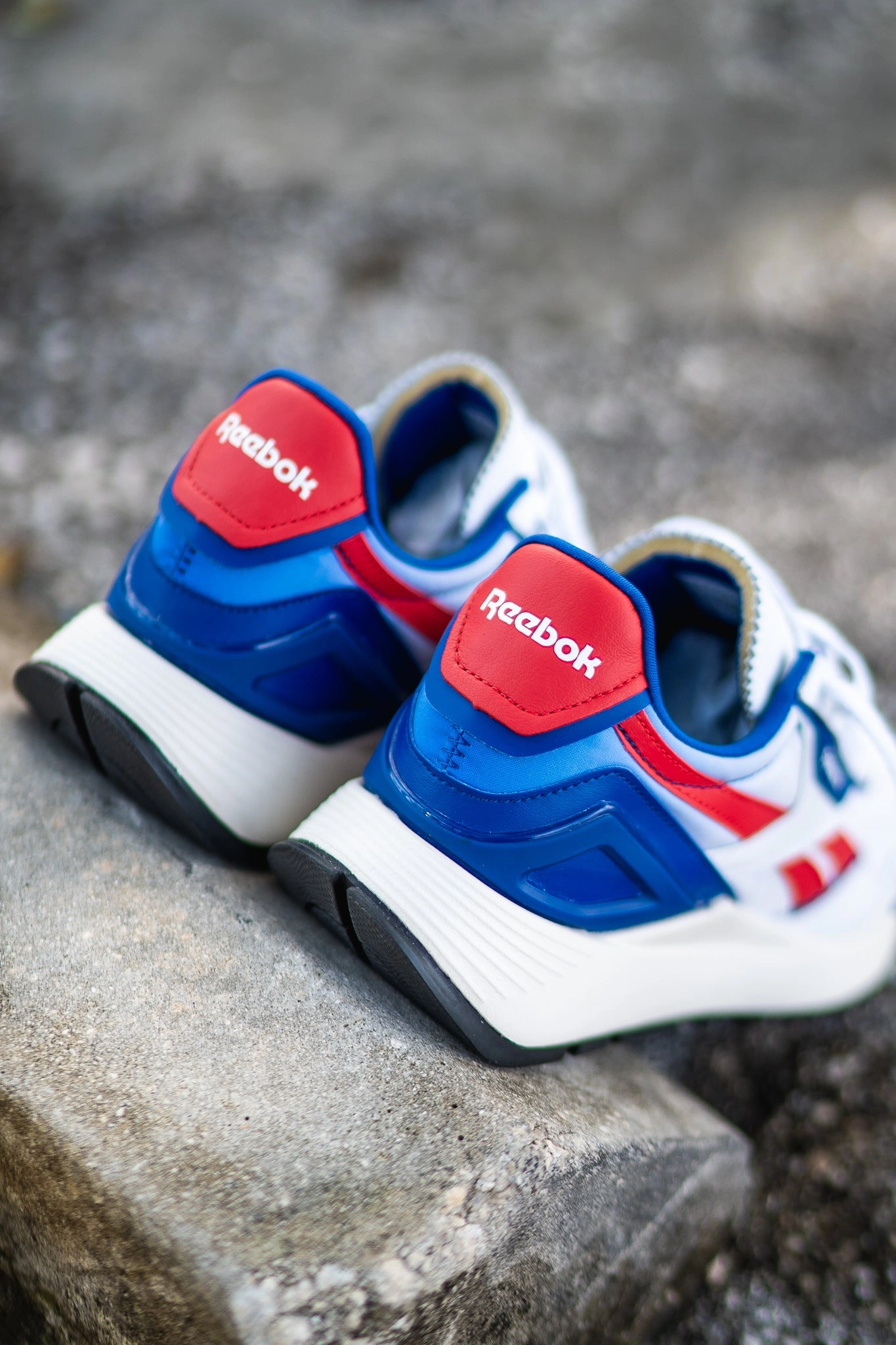 Indoor style Comfortable bend Reebok CL Legacy AZ (Gundam)