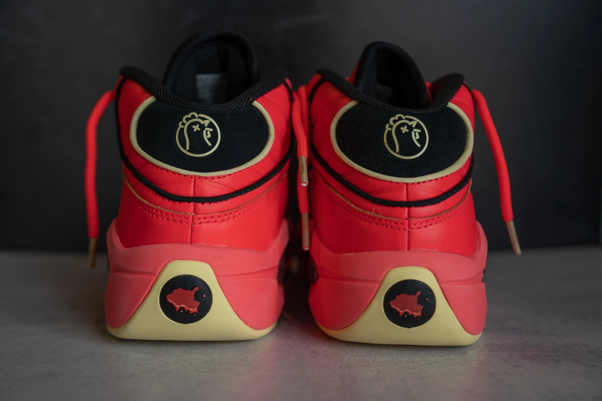 Microfiber Layer Reebok Hot Ones Question Mid (Last Dab)