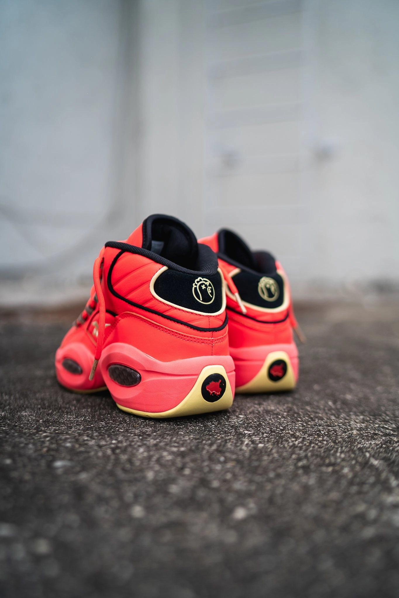 Reebok Hot Ones Question Mid (Last Dab) Lightweight Material