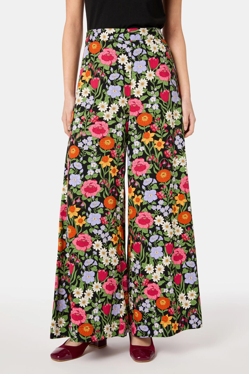Anti Static Treatment Premium Material Floral Field Palazzo Pant