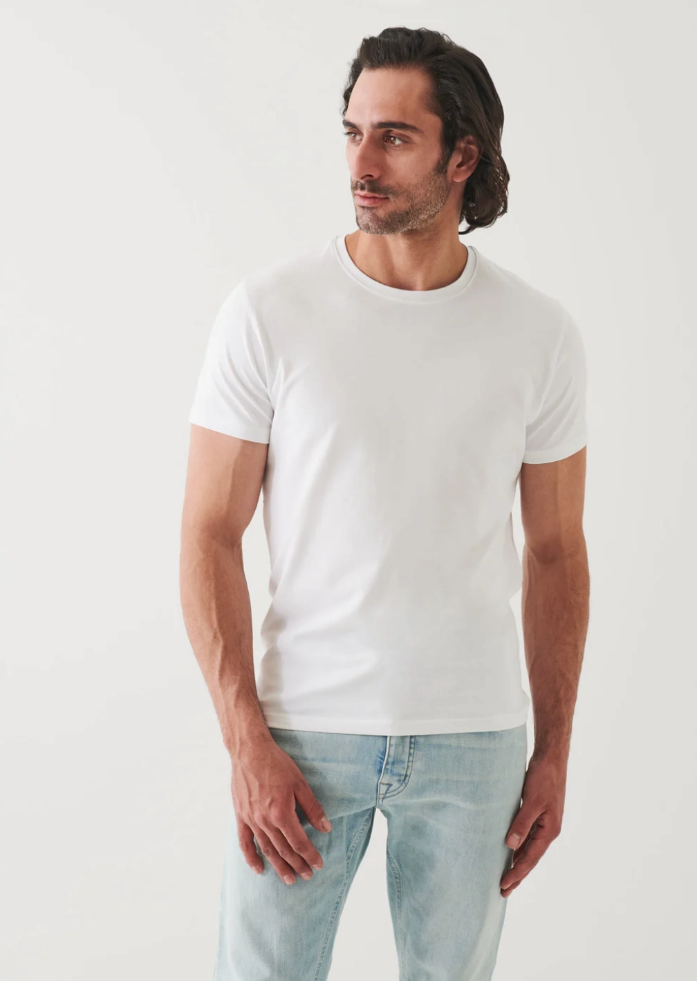SHORT SLEEVE ICONIC CREW TEE HypoallergenicConstruction Minimalist Silhouette