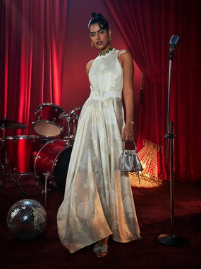 Lightweight Comfort Relax Piece Pearl Princess Gown