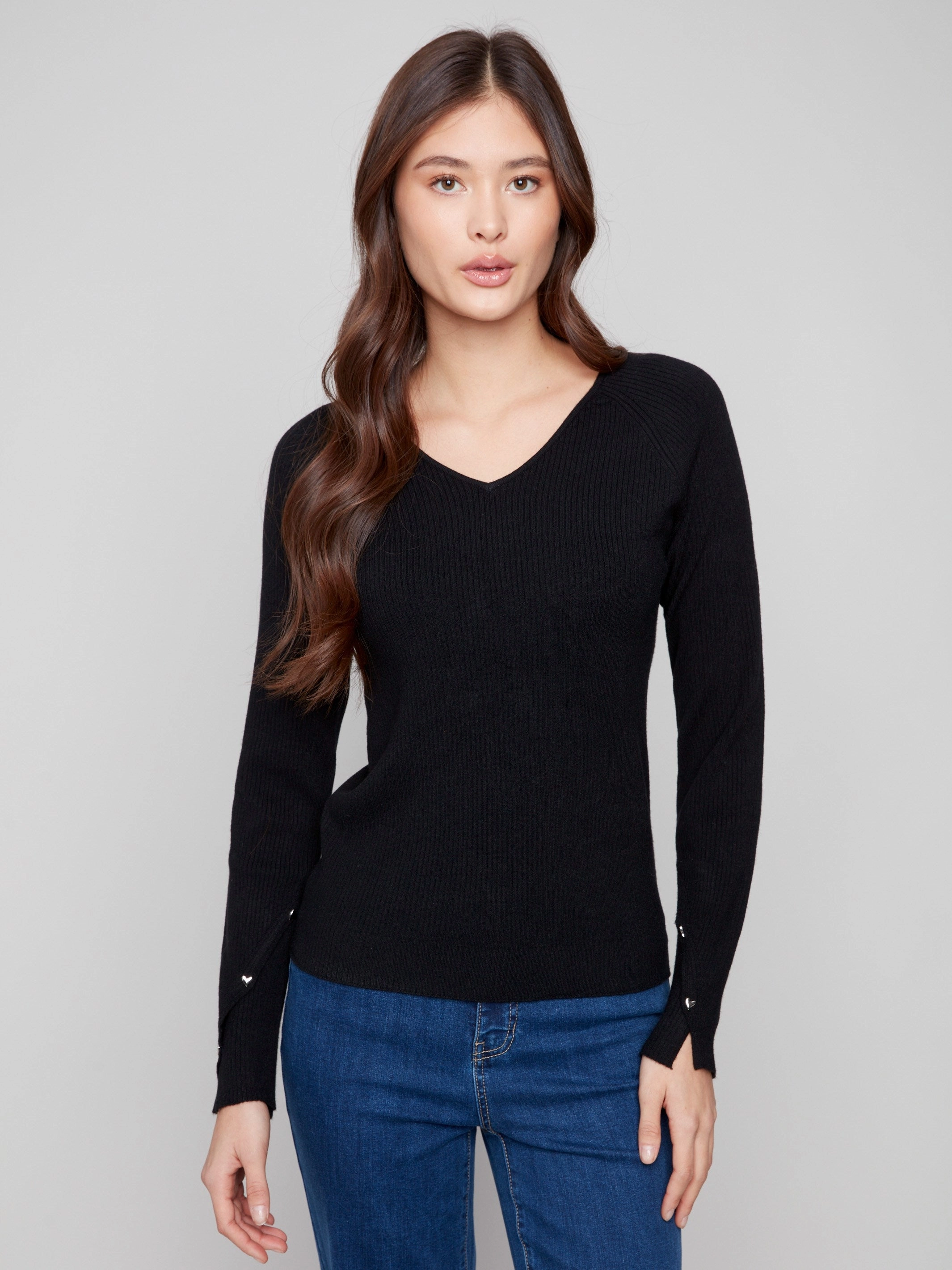Ribbed V-Neck Sweater With Heart Rivets - Black attic Flat