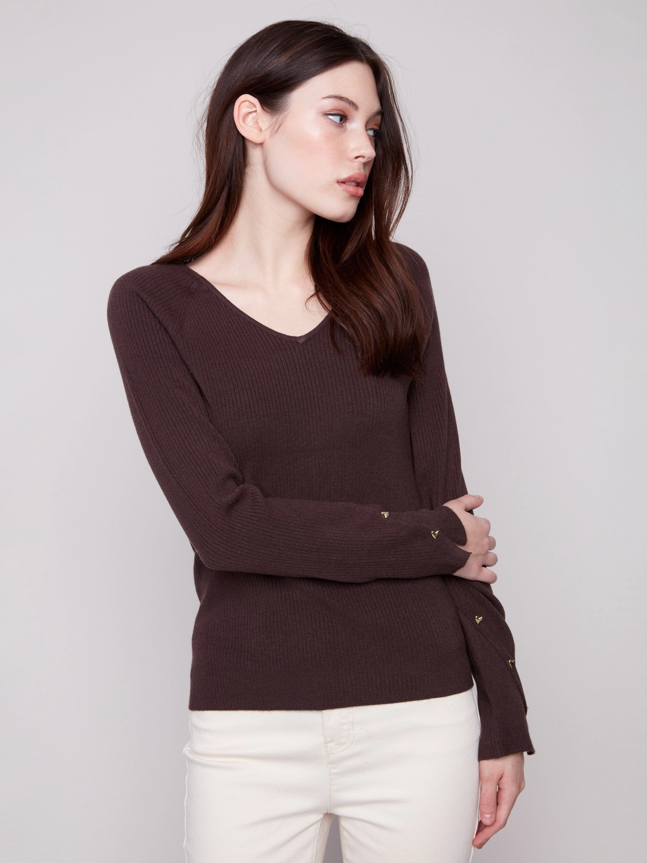 Wrinkle Resistant Texture nylon Ribbed V-Neck Sweater With Heart Rivets - Mocha