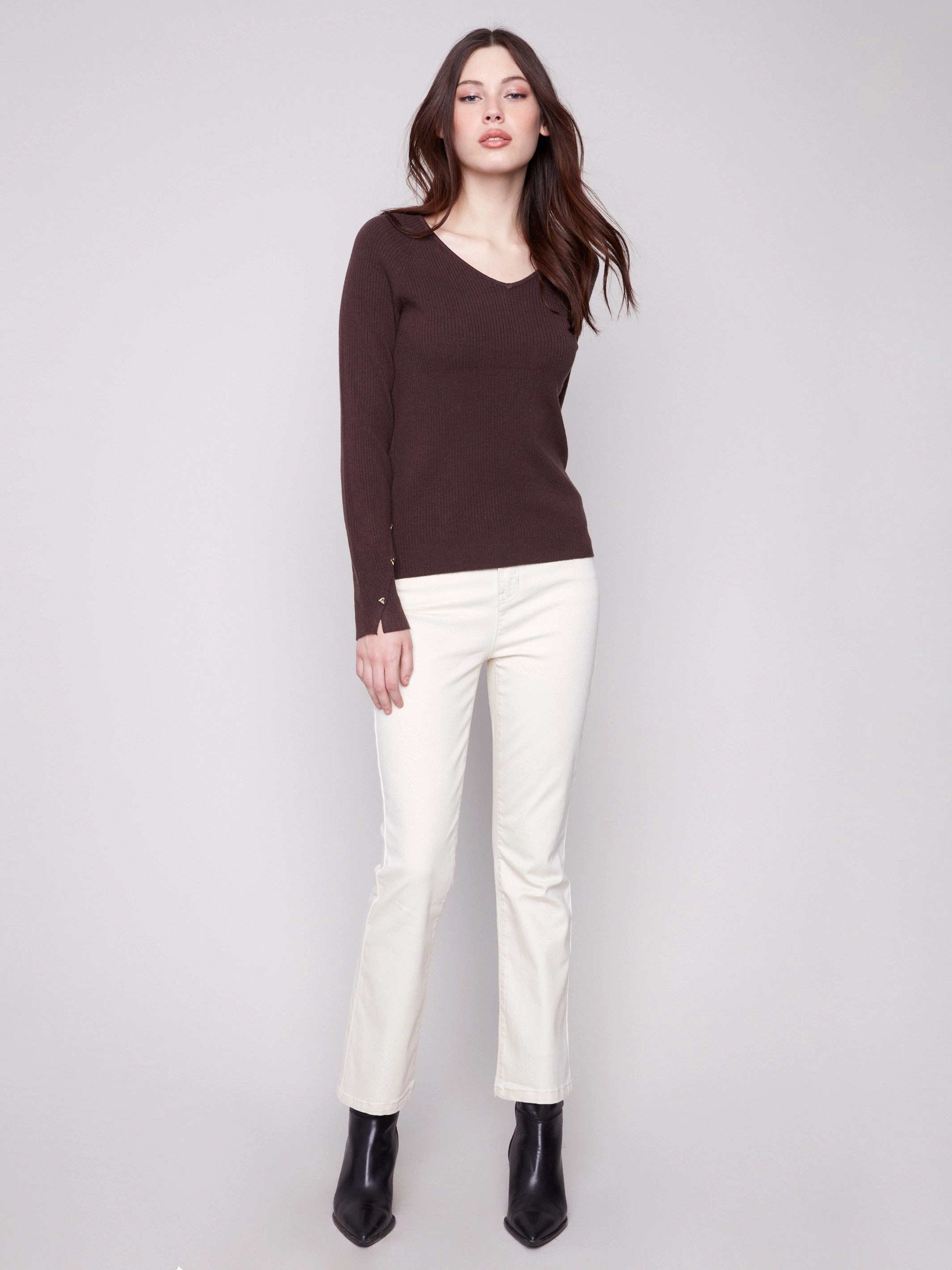 Hip hop Subtle Color Ribbed V-Neck Sweater With Heart Rivets - Mocha