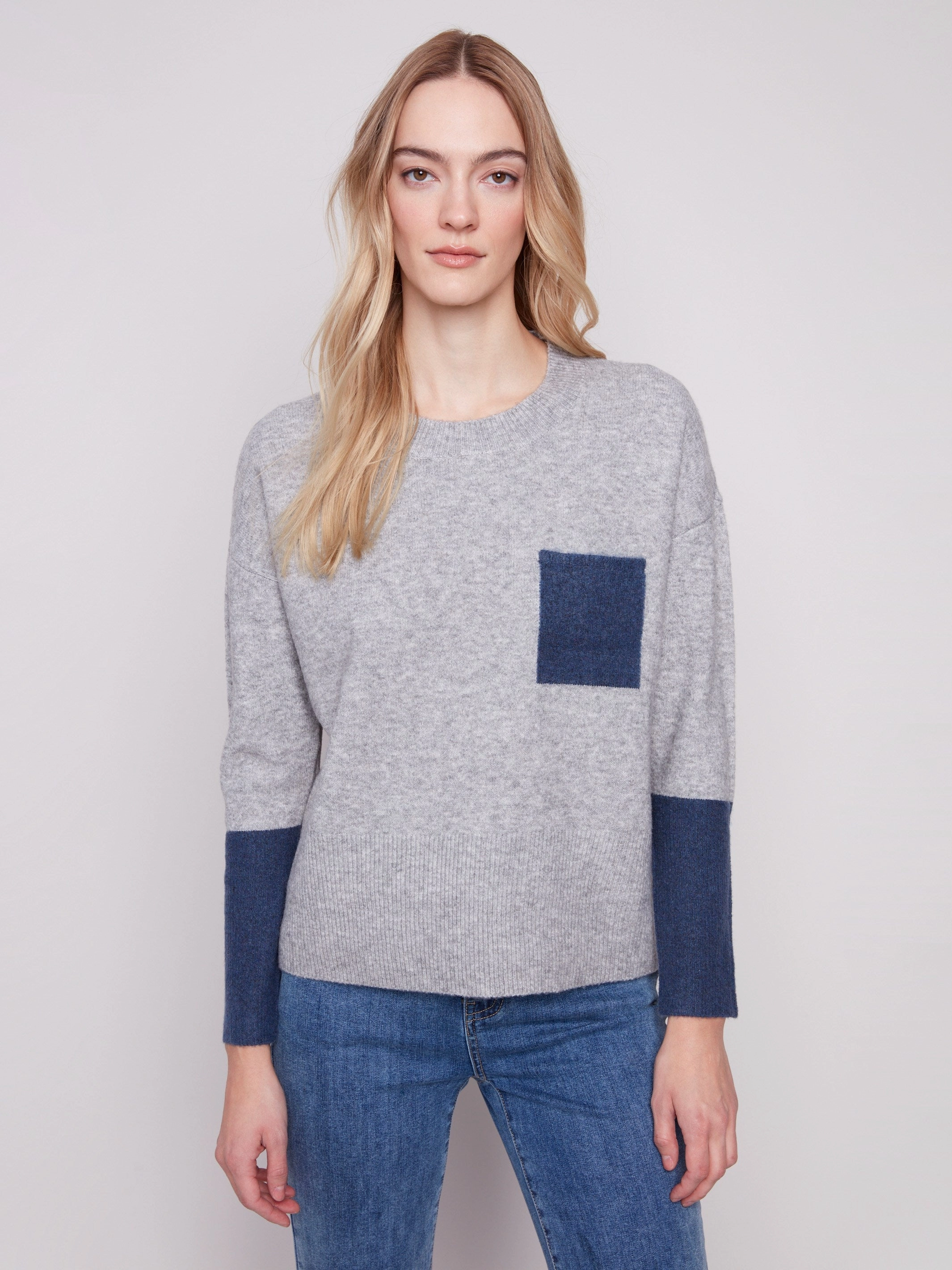 Three quarter cuff Crew Neck Sweater With Contrast Details - Heather Grey