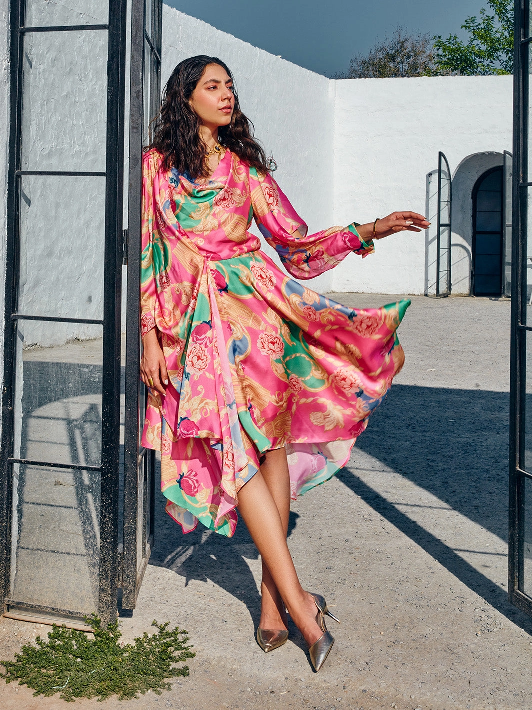 Chill Friendly Romanus Dress