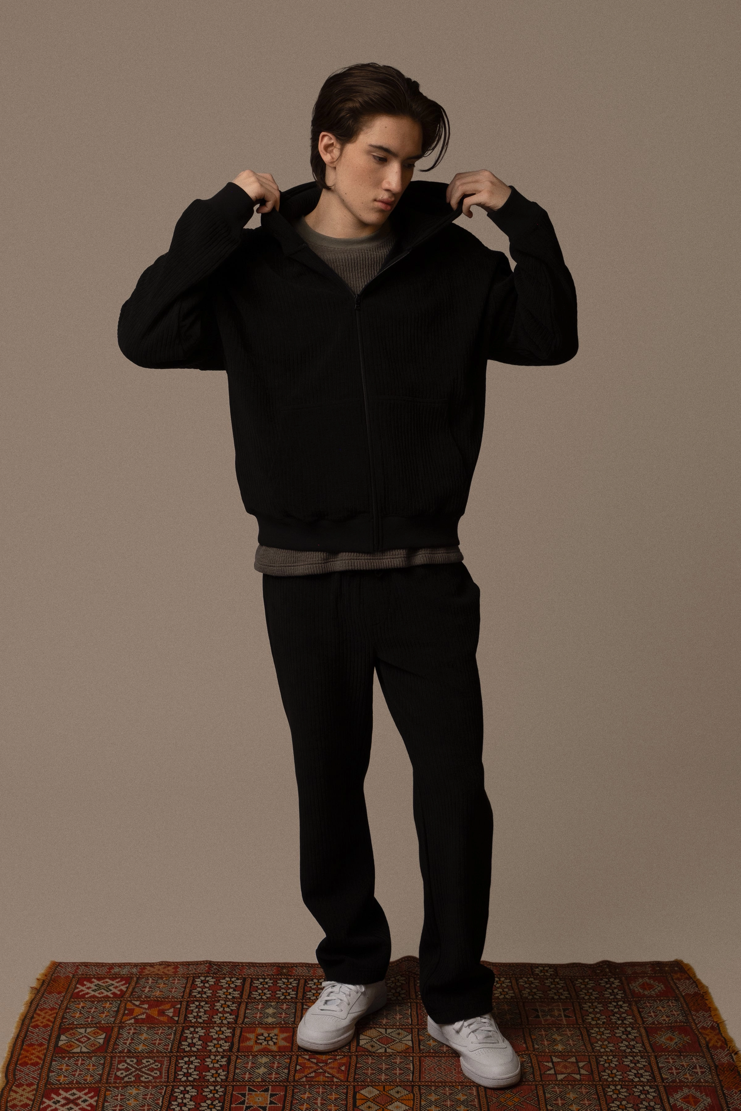 All Weather Performance Fabric DurableDoubleLayeredHem KNITTED ZIP HOODIE