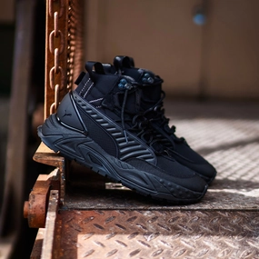 Mens Puma RS-Trck Mid Lifestyle (Triple Black) Compression Molded Lightness Adaptive Flex Grooves
