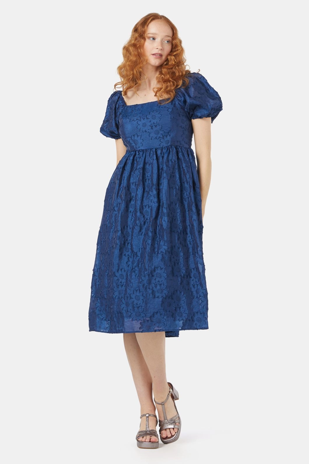 Dream Look Airy Fit Selena Midi Dress