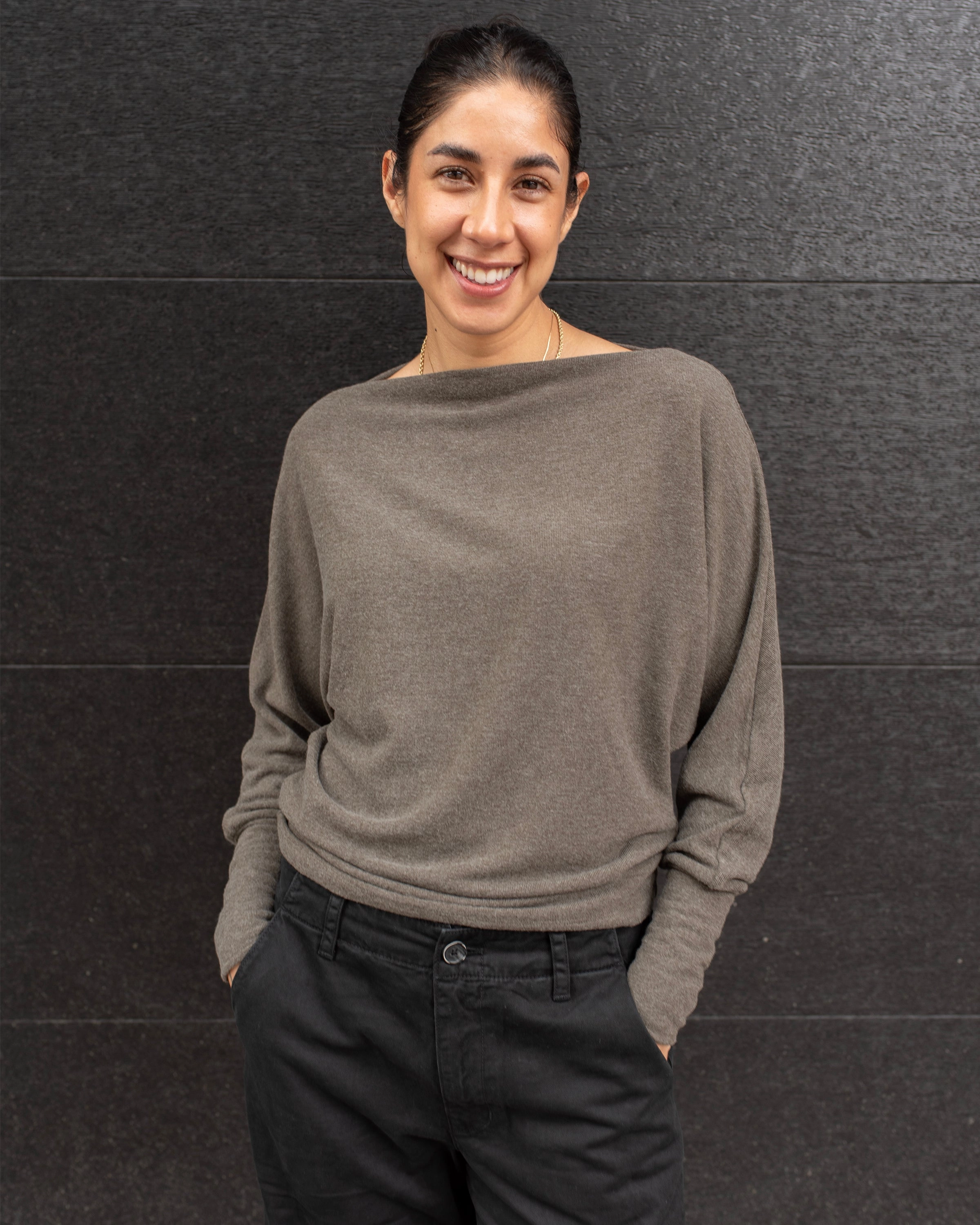 SELMY KASHMIR BOATNK KNIT TOP VersatileCuff Fearless Mode