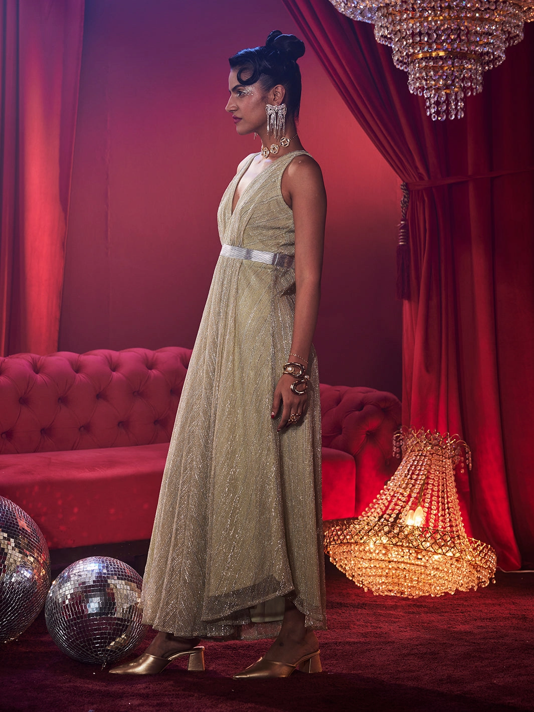 Comfortable Look Shimmer Glitz Gown - Golden