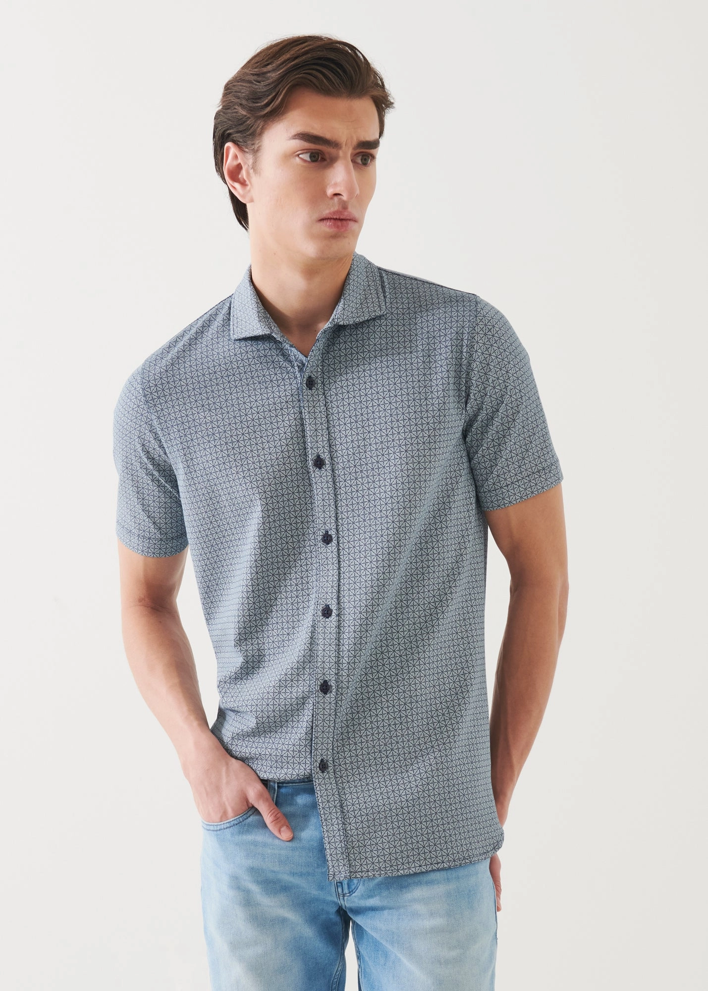 StaticResistantFabric SHORT SLEEVE FLORAL DIAMOND ALL OVER PRINT BUTTON UP