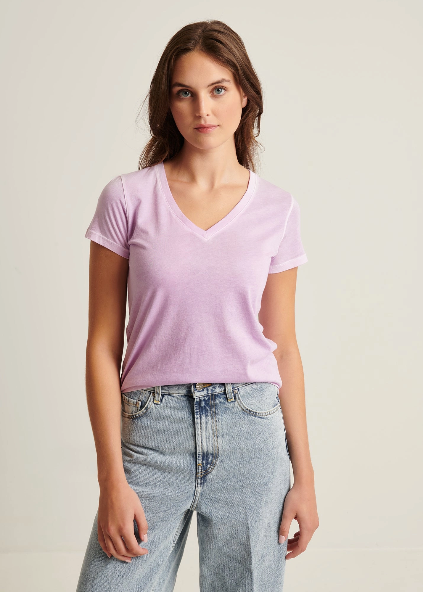 summer shorts SHORT SLEEVE PIMA CLASSIC REVERSE SPRAY V-NECK TEE