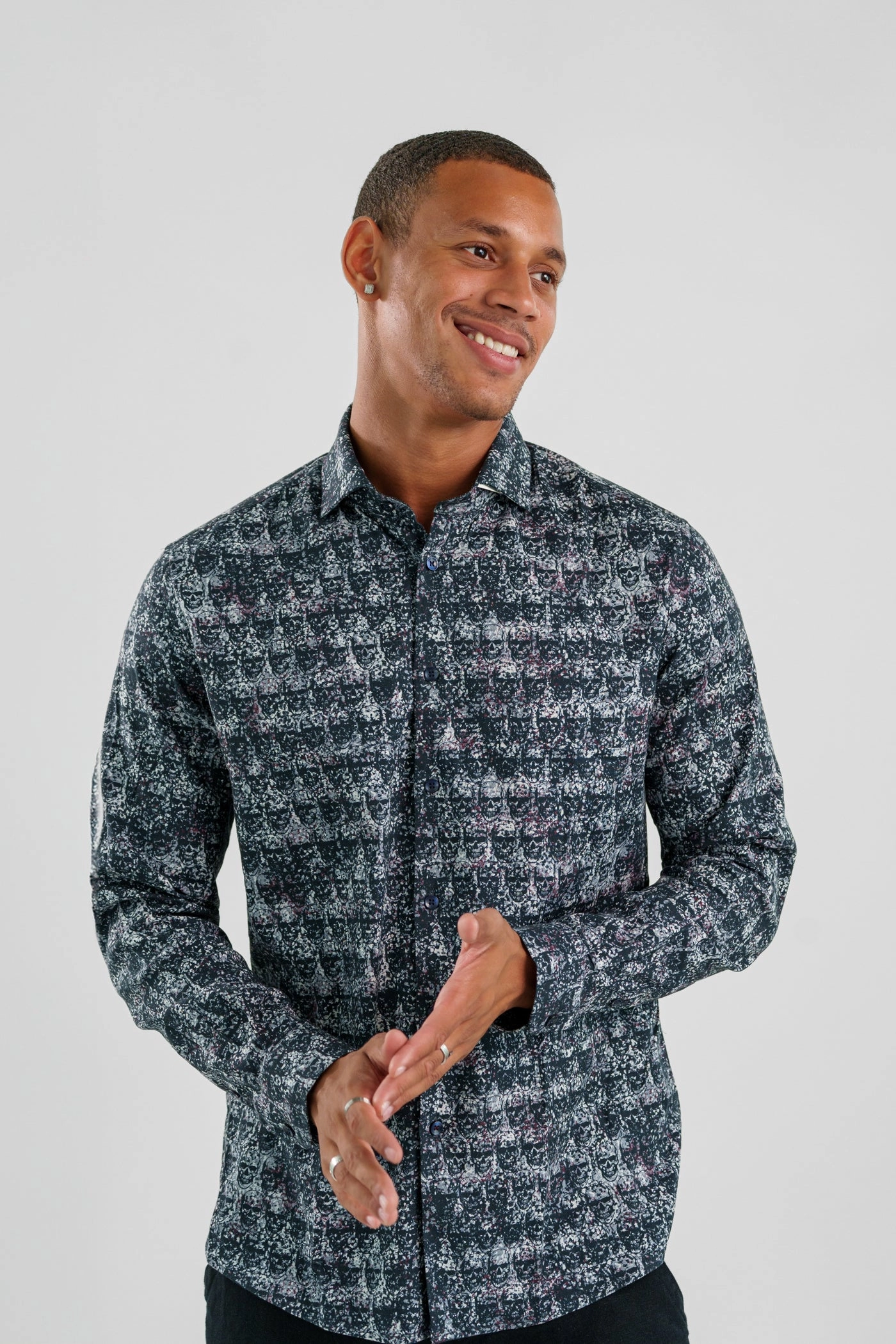 MultiPanelBreathability SKULLS LONG SLEEVE SHIRT