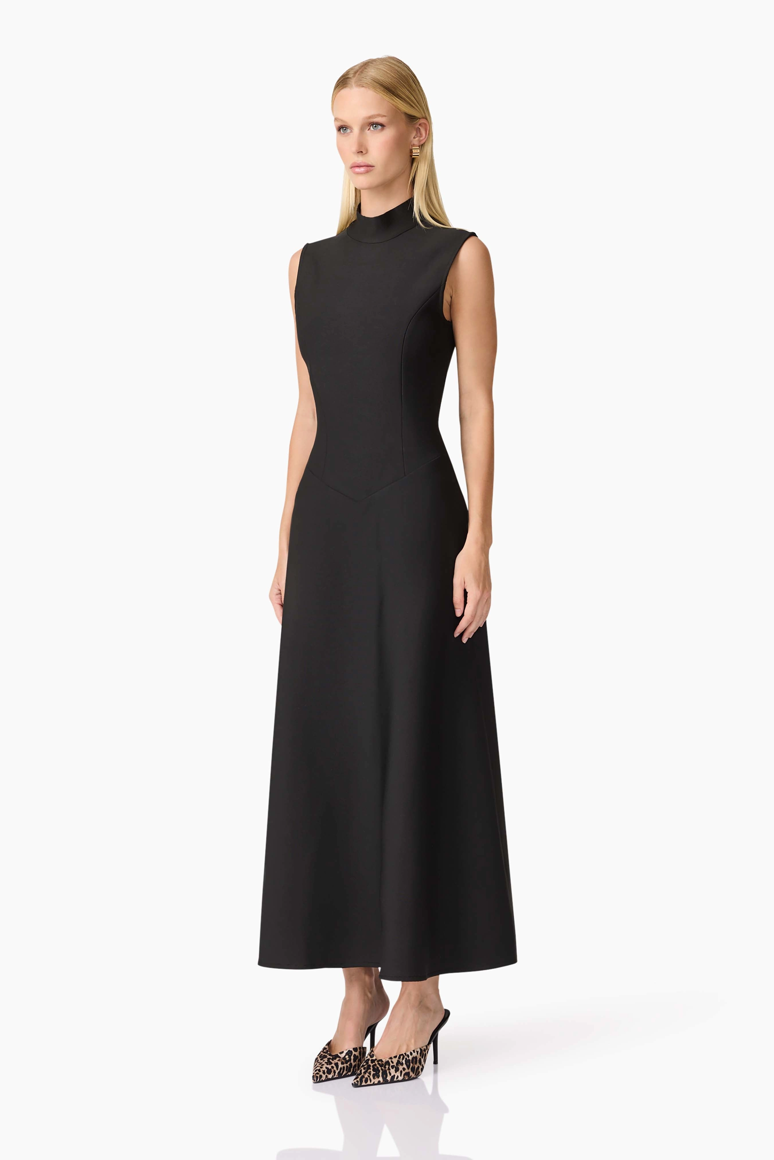 CURAAE Nora Sleeveless Midi Dress in Black High low hem