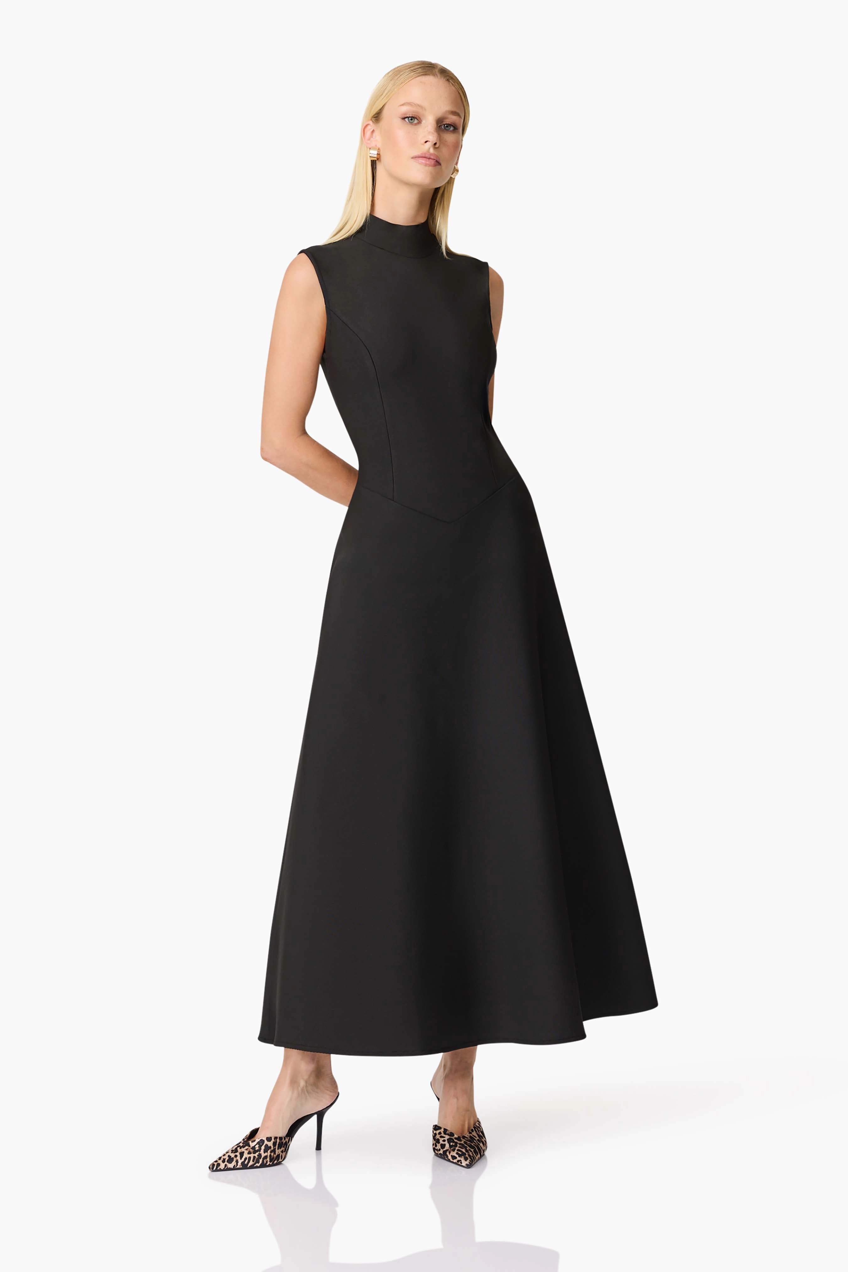 Stylish Vibe TemperatureRegulatingFabric CURAAE Nora Sleeveless Midi Dress in Black