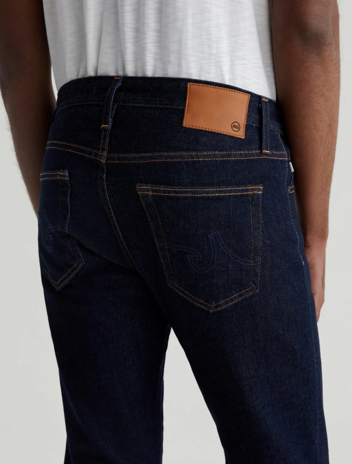 DYLAN SLIM FIT IN CRUCIAL Low Impact Manufacturing Outfit Plan