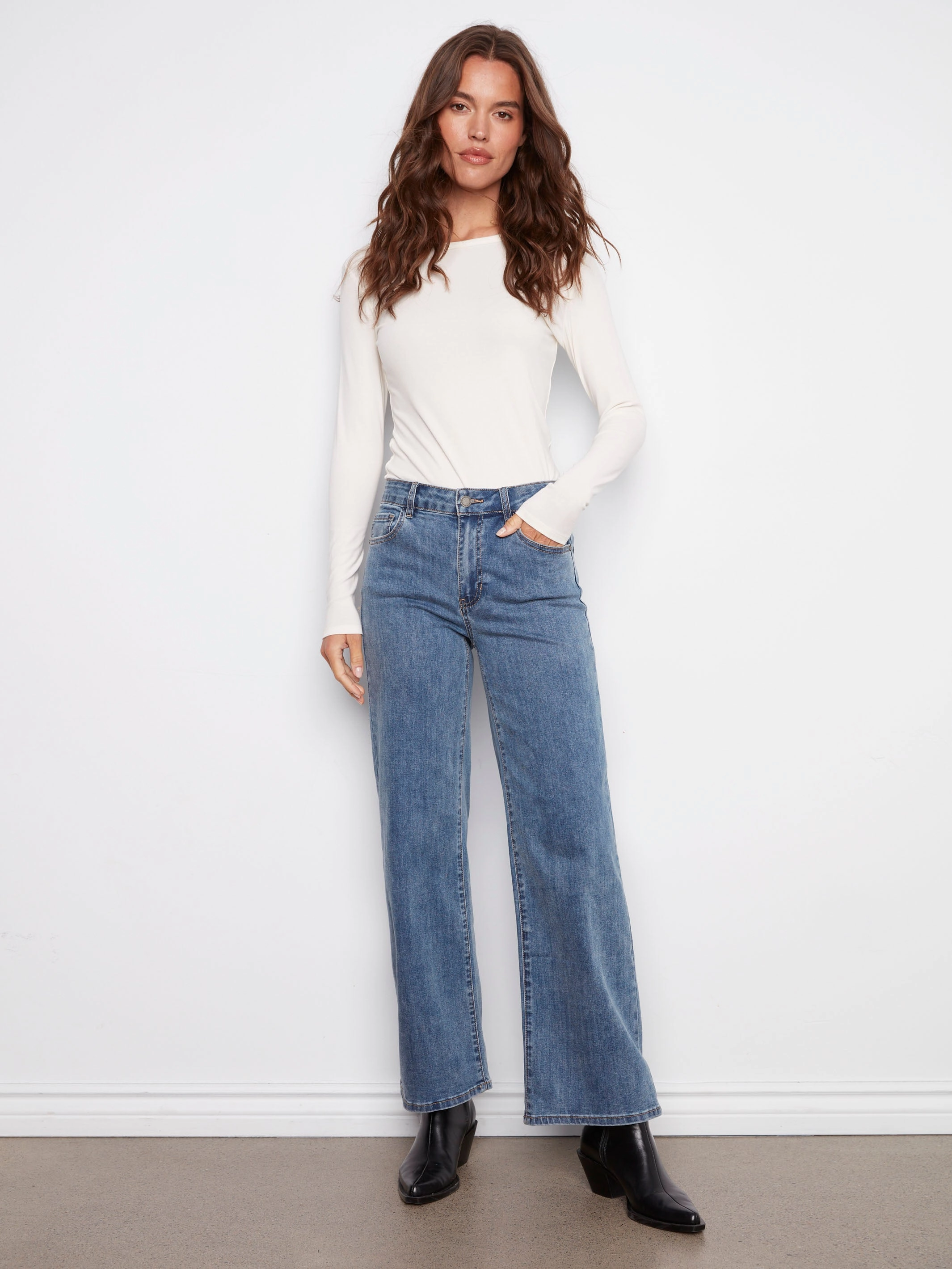 Chloe Wide Leg Jeans - Medium Blue Home Comfort Autumn Days Elegant