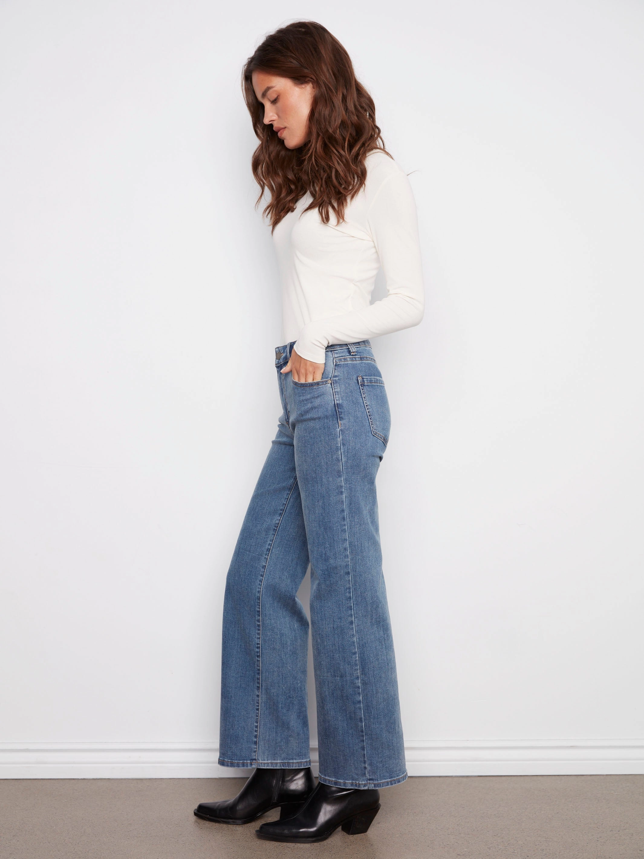 Chloe Wide Leg Jeans - Medium Blue Office Wear Couple Look Work Ready