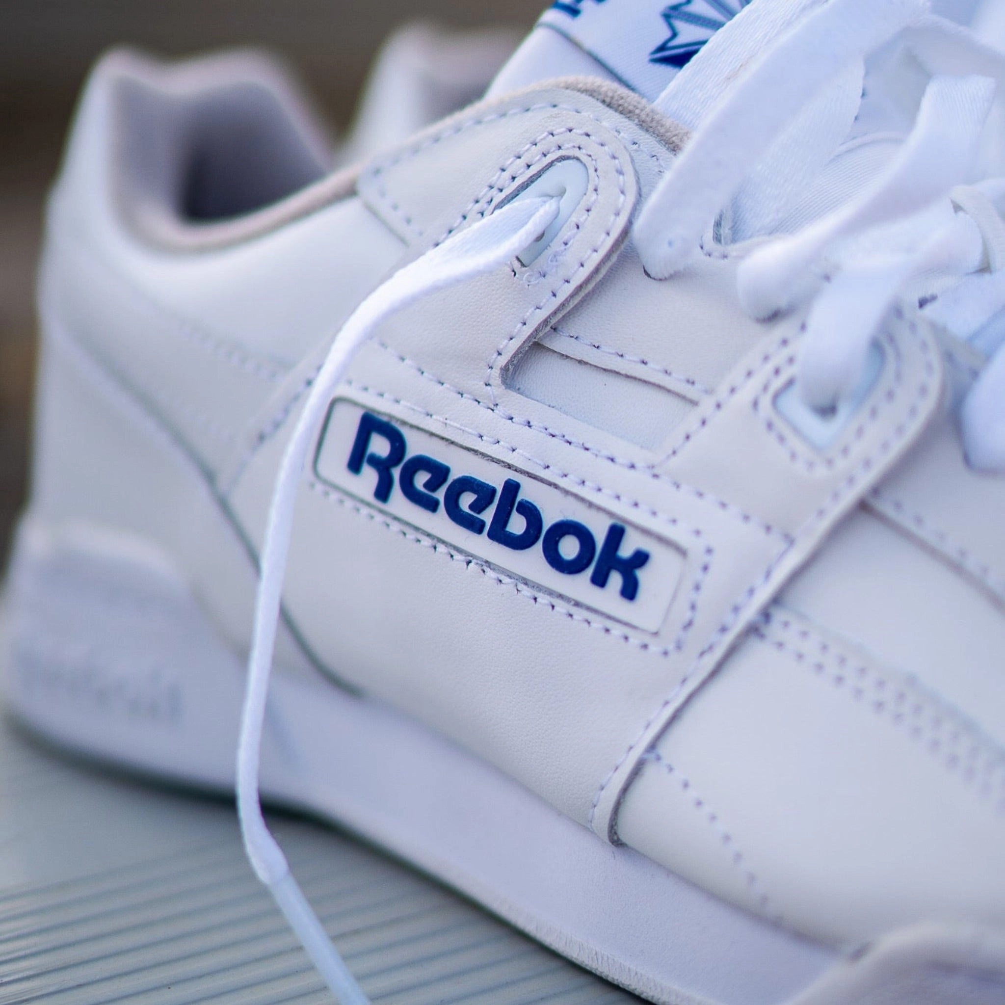 Sport Details Reebok Workout Plus (White/Royal)