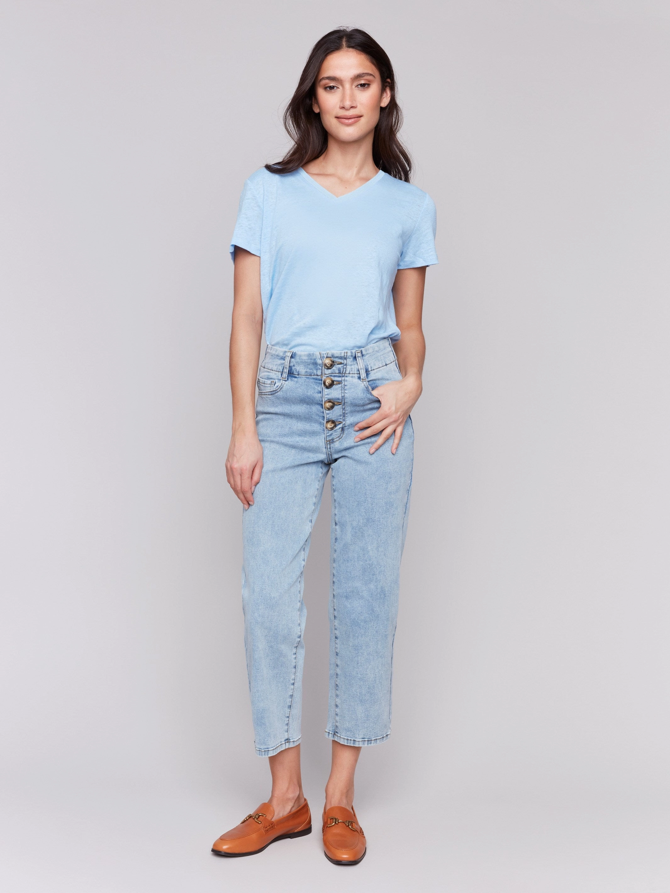 Front Button-Fly Straight Crop Jeans - Light Blue Neutral Look