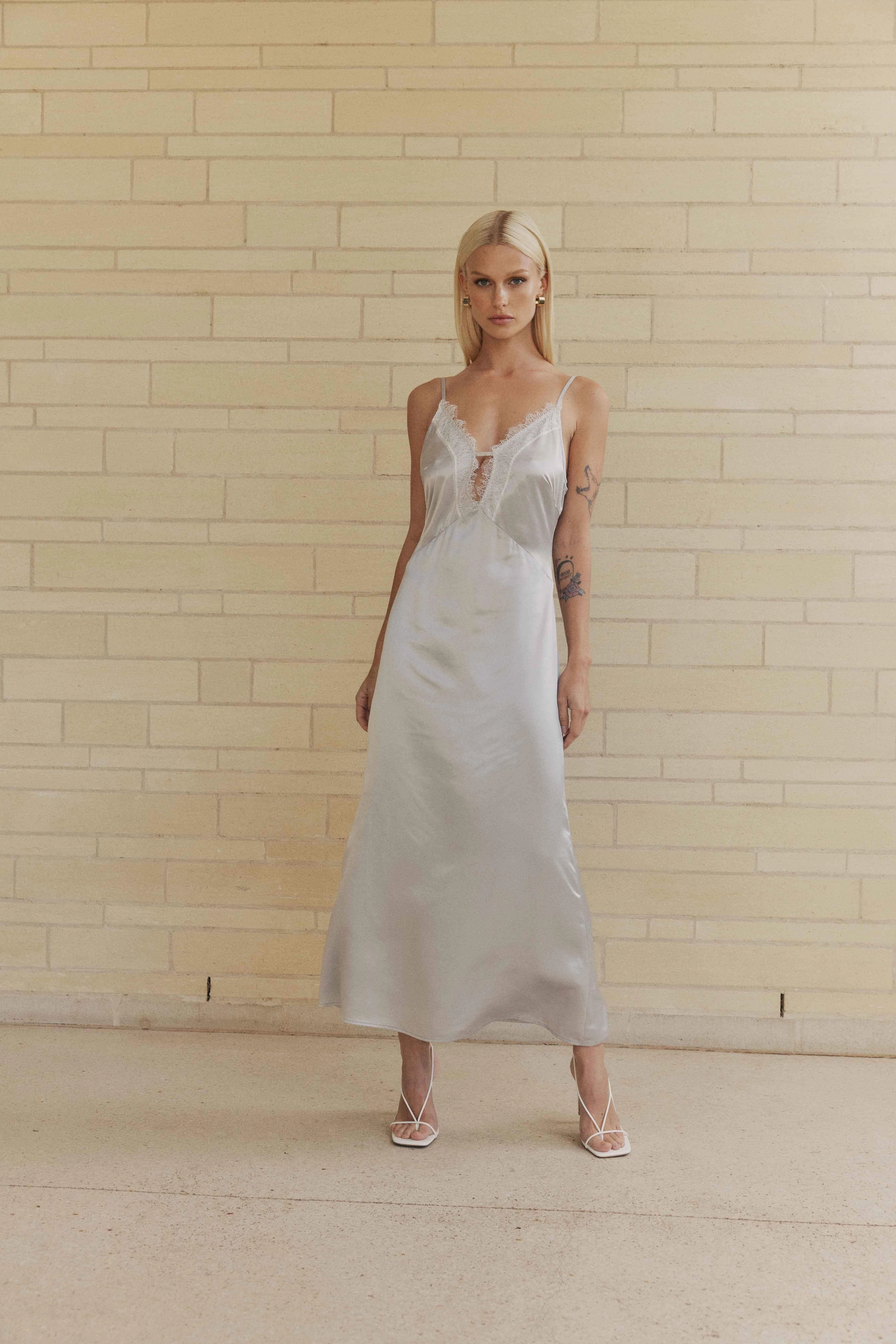 CURAAE Camellia Midi Dress in Silver All Day Look