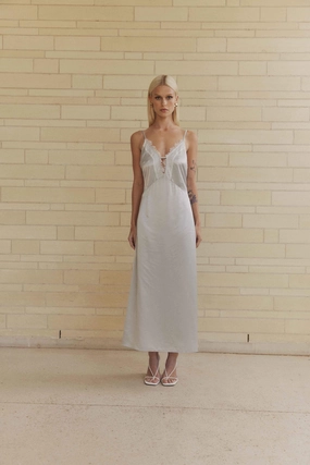 Bold colors Weekend Casual CURAAE Camellia Midi Dress in Silver