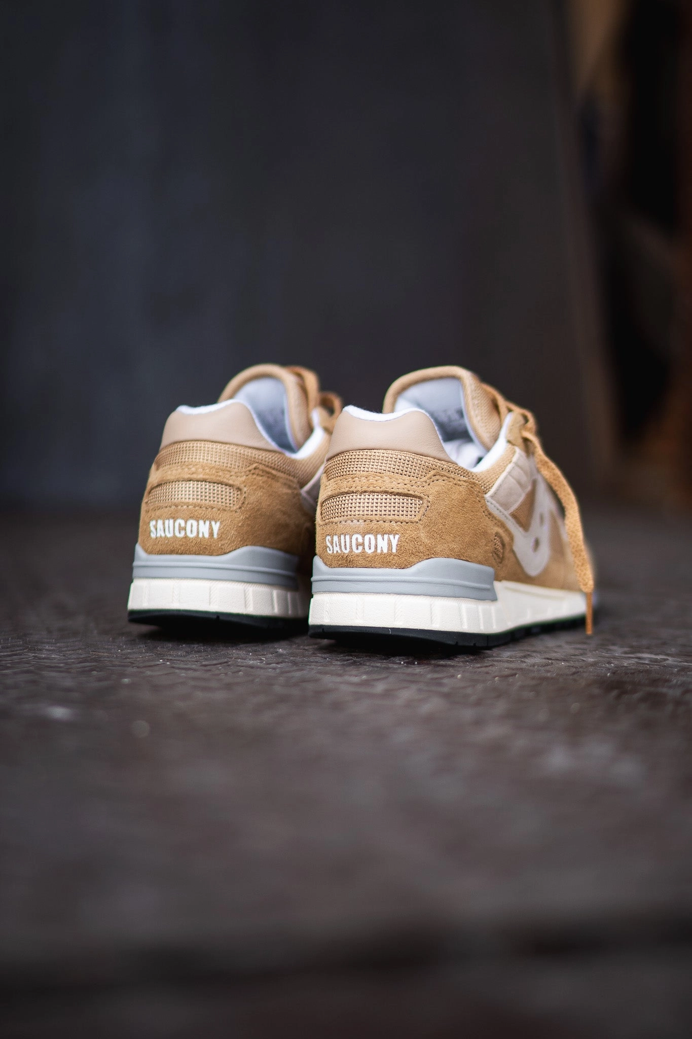 Saucony Shadow 5000 (Tan) Ergonomic form