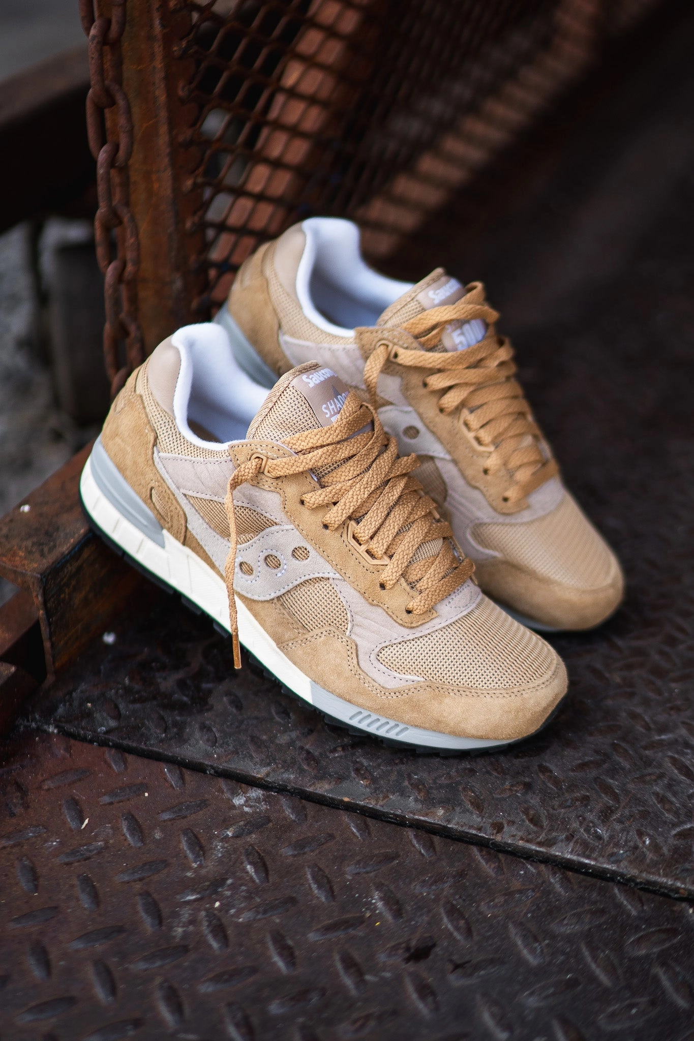 Weekend Ready Saucony Shadow 5000 (Tan)