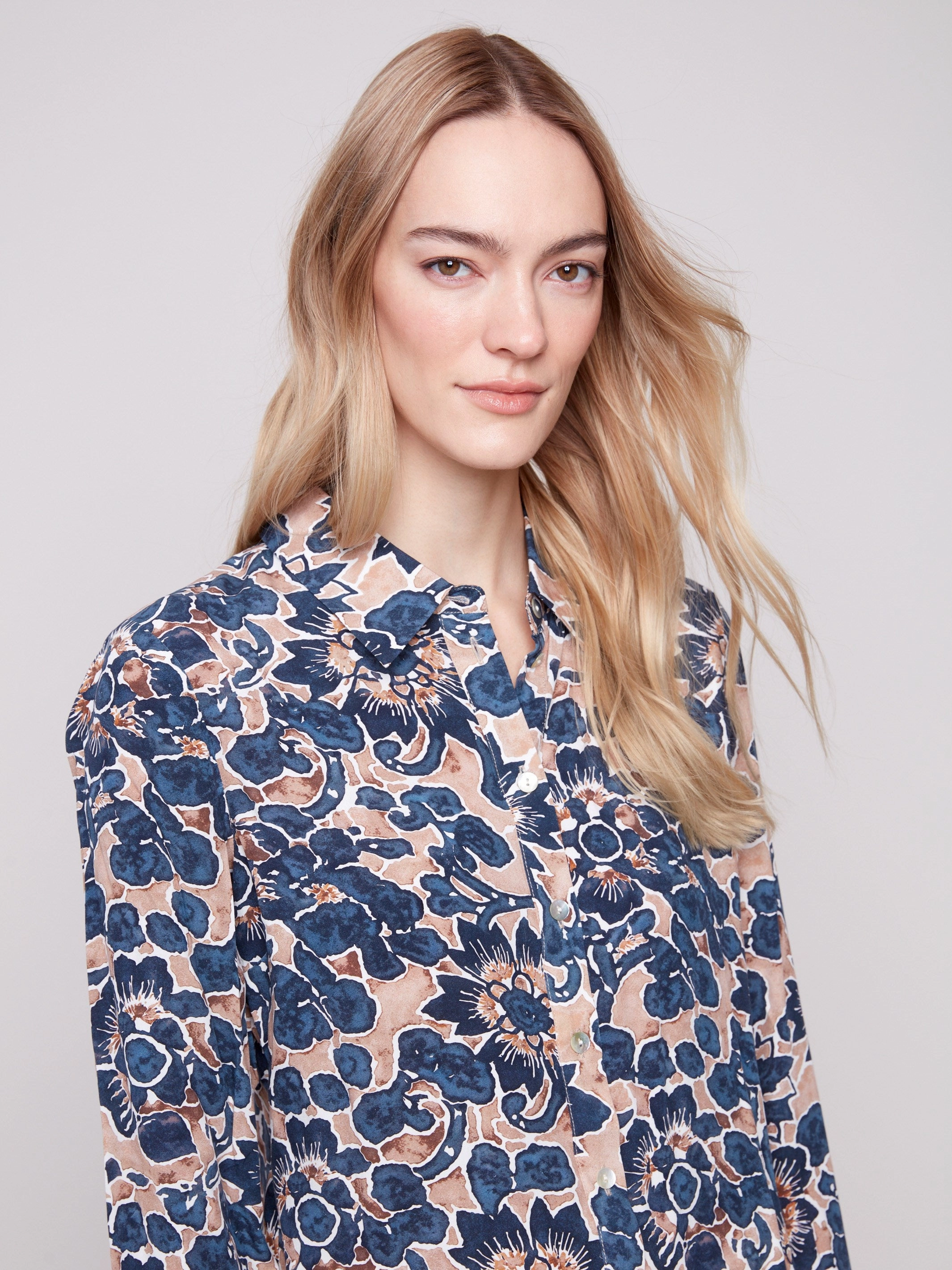Soft Texture Printed Button-Up Shirt - Cavolo