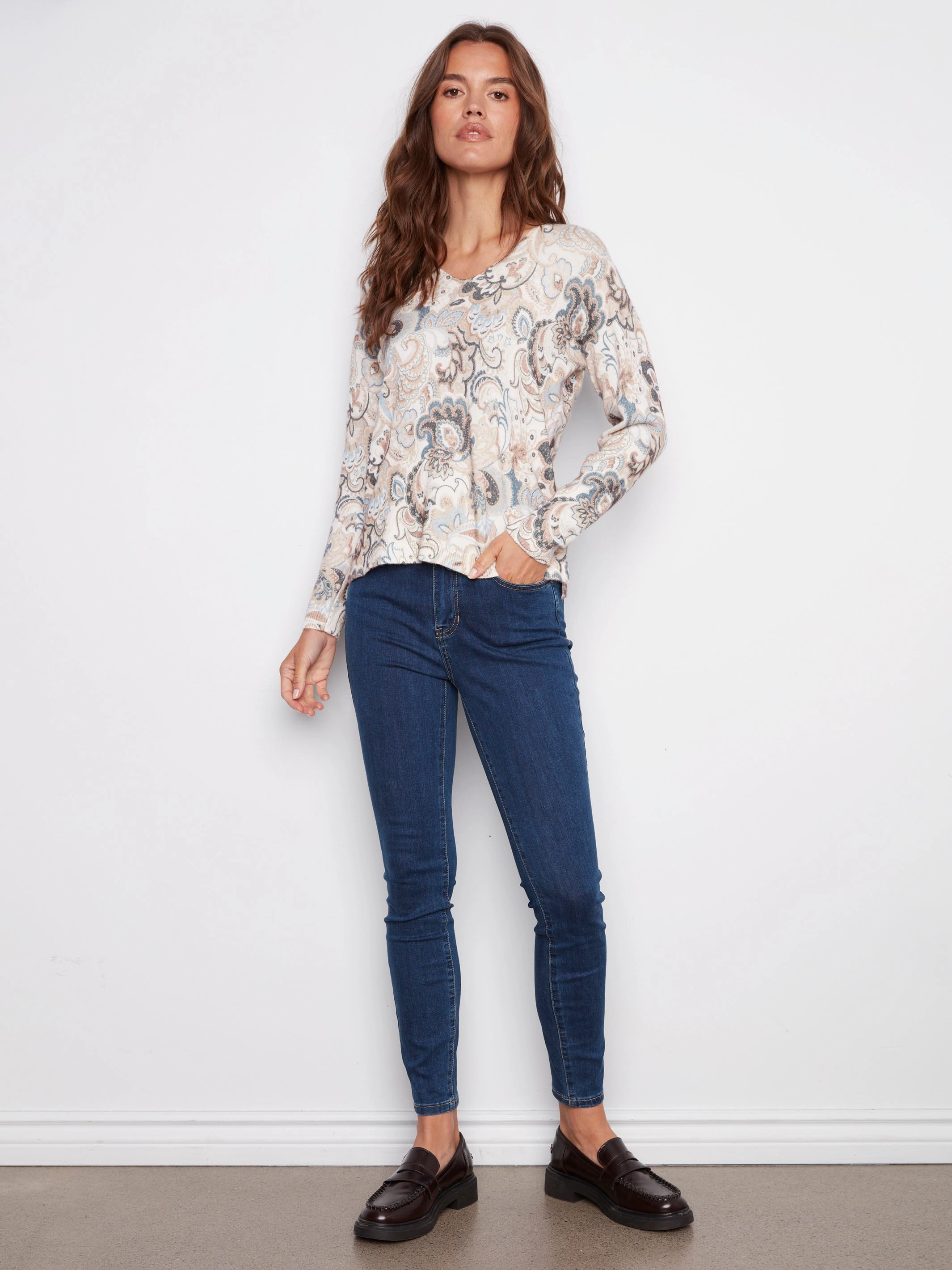 Printed Plush Knit V-Neck Sweater - Holland Quality - conscious