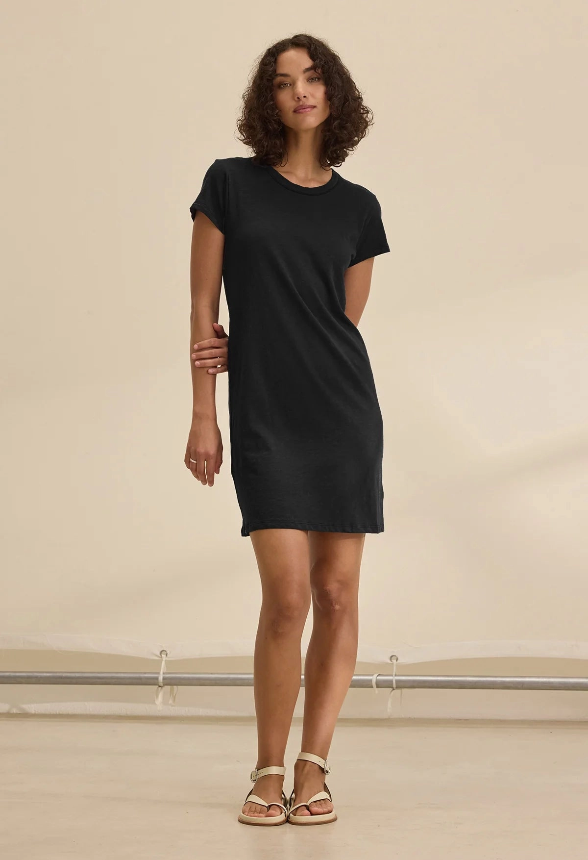 QuickAccessPockets Hotel Style SIA ORIGINALS T-SHIRT DRESS