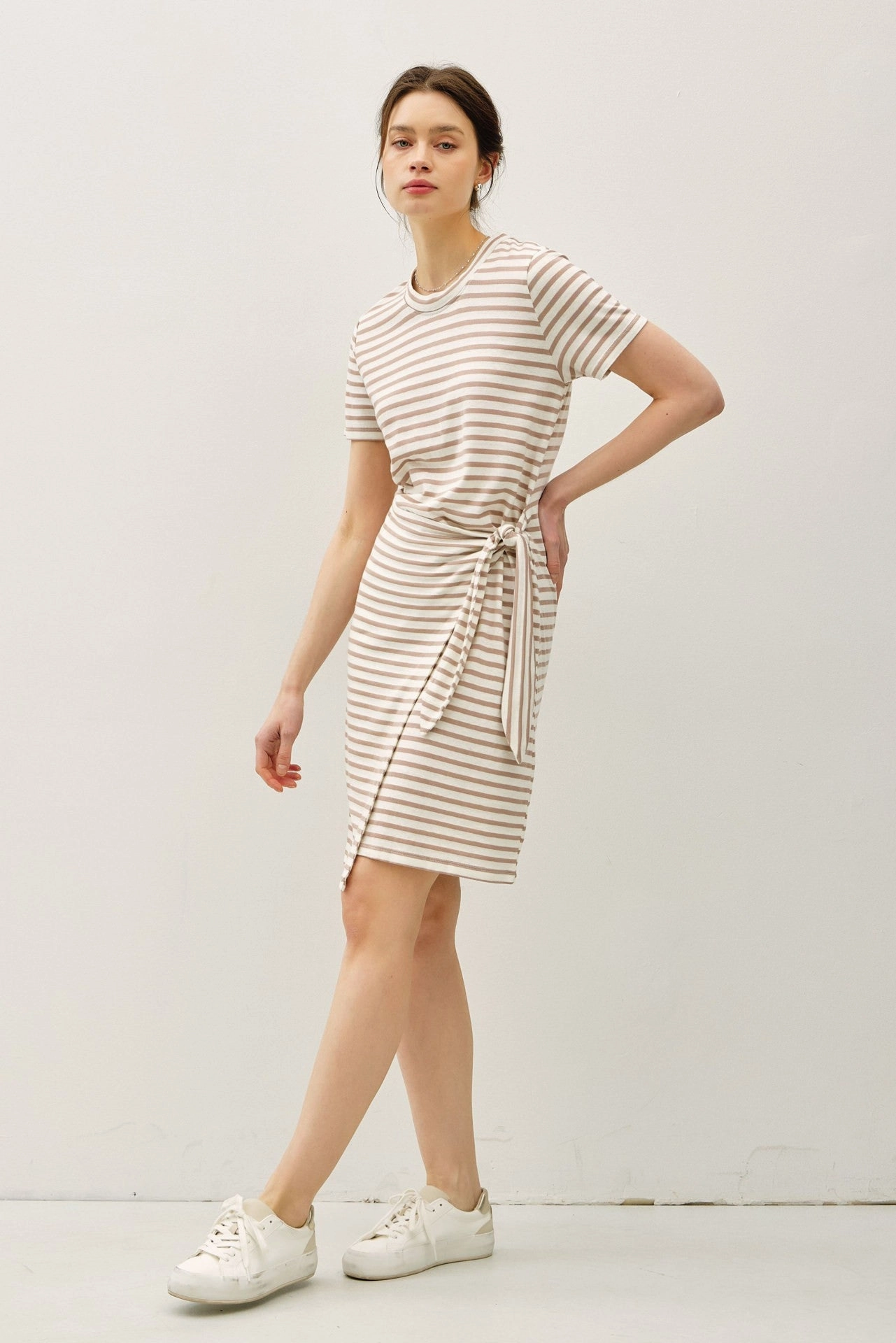 LINEN BLEND STRIPED FAUX WRAP SHORT SLEEVE DRESS StretchFit Relaxed Blouse