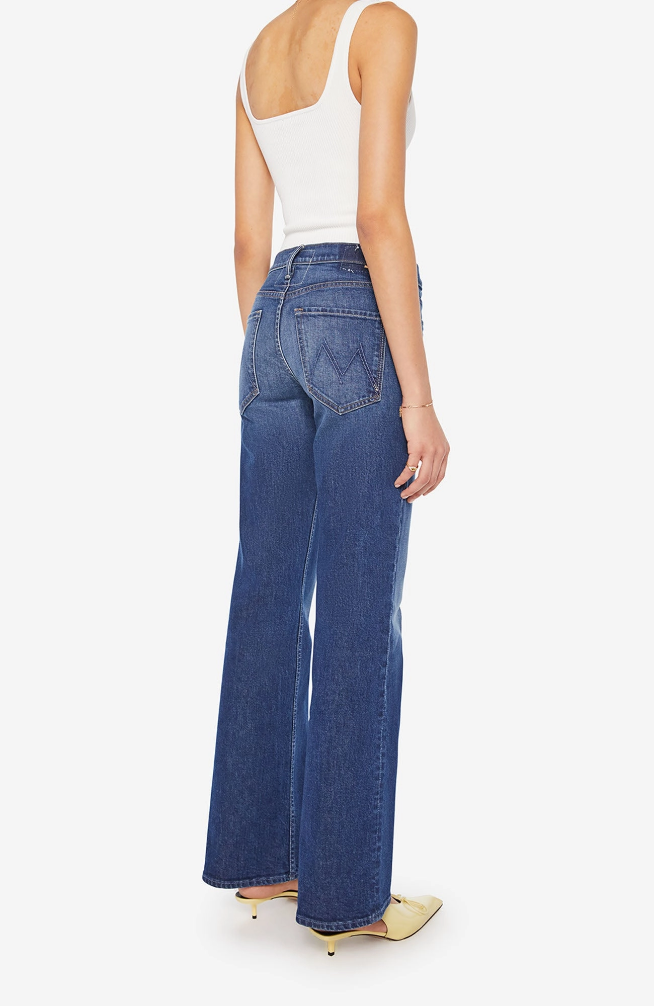 BOOKIE SNEAK IN PERFECTLY IMPERFECT Youth Style Stylish Road Trip