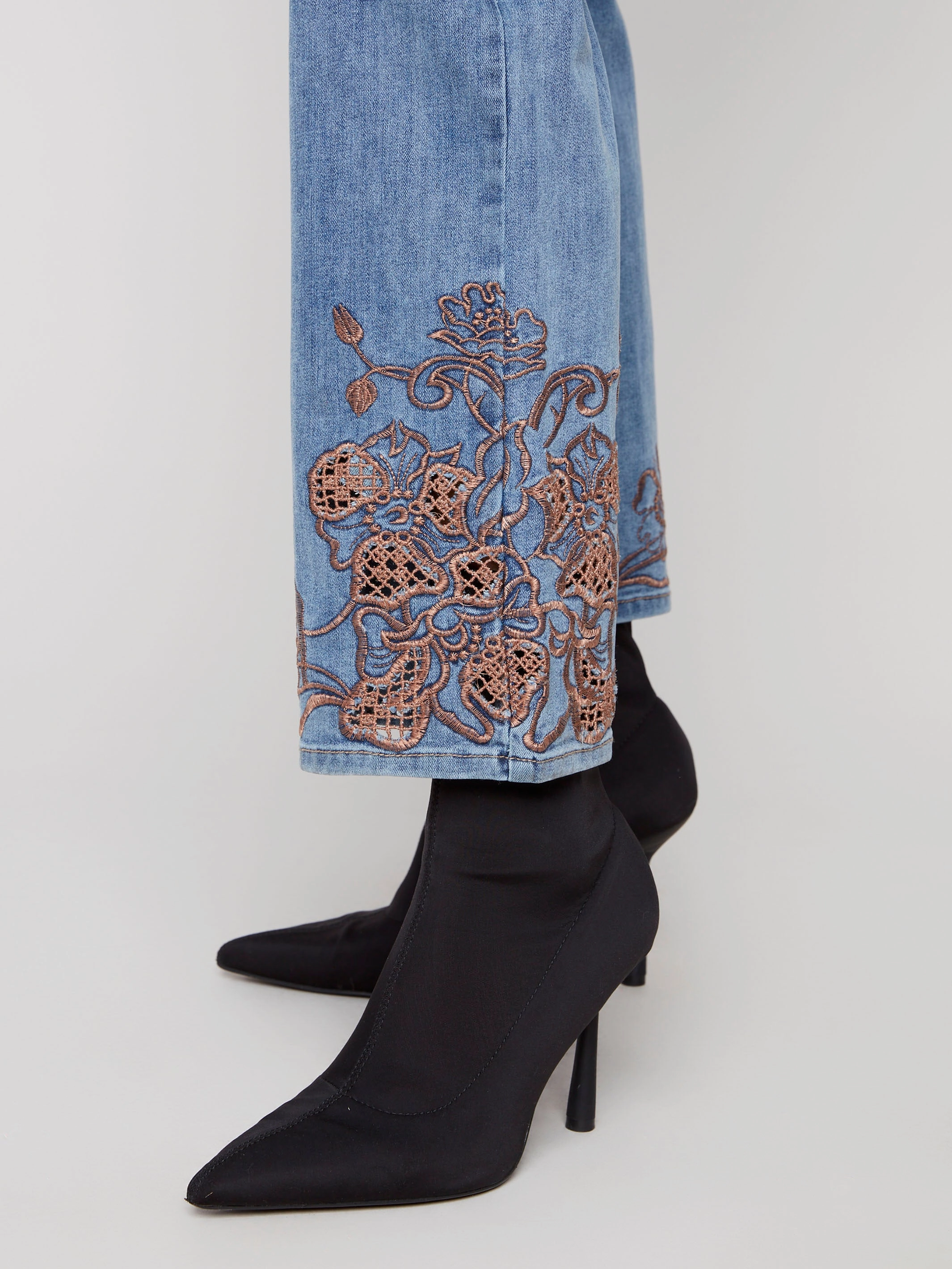 Straight Leg Jeans With Lace Embroidery - Medium Blue Unfaded Hemline