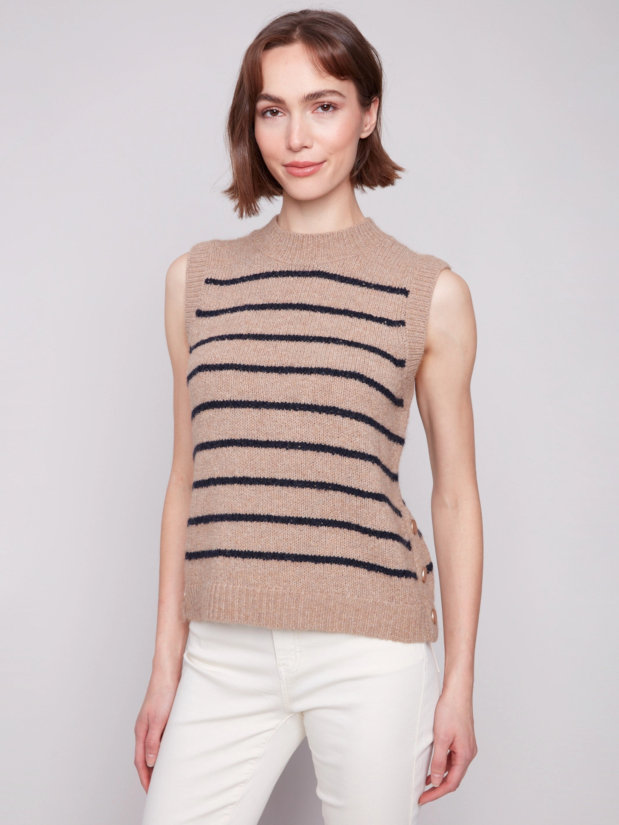Lightweight Cable Pattern Active Stretch Fit Striped Sleeveless Sweater Vest - Heather Camel