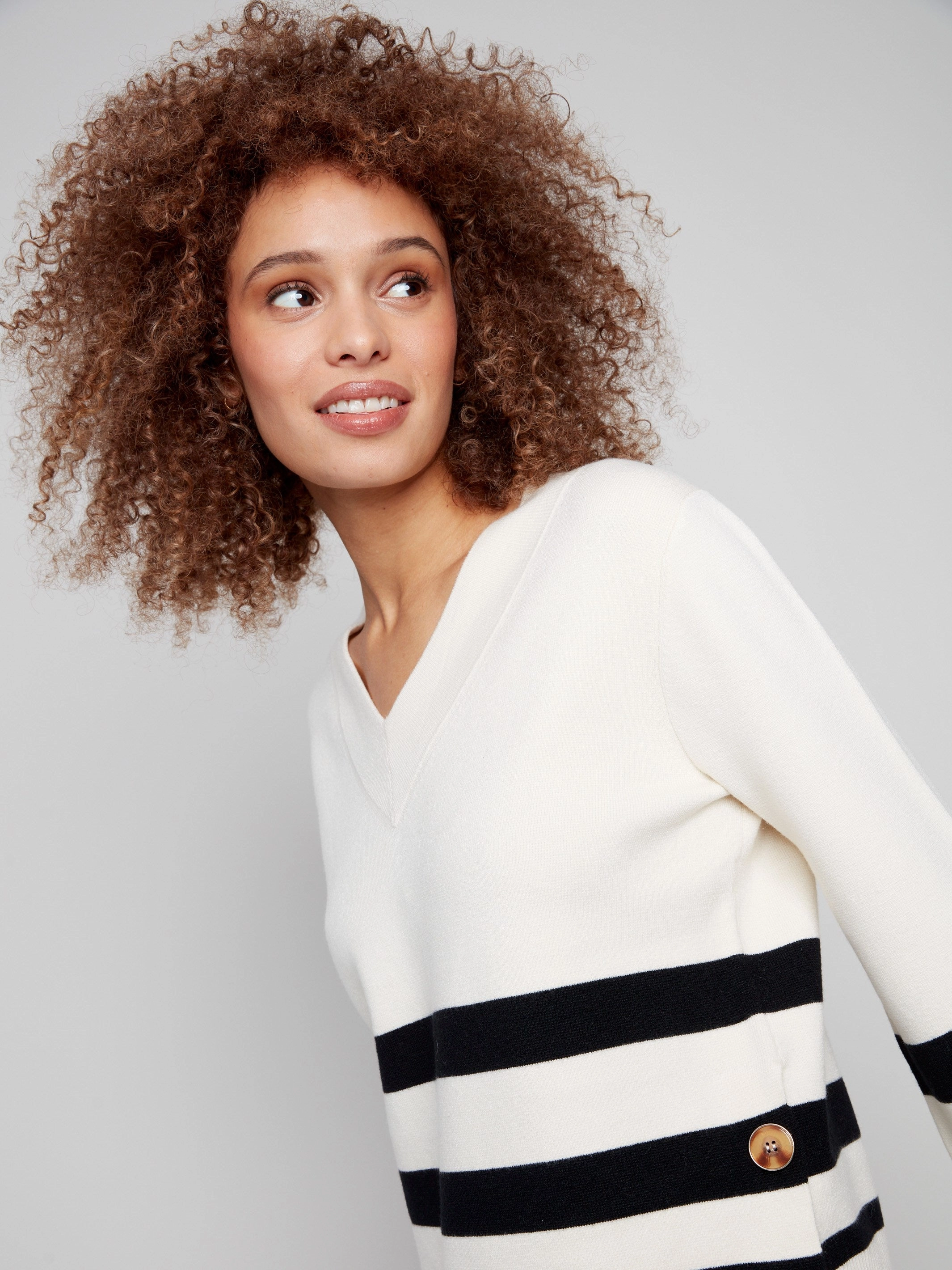 Workshop Flexible Shoulder Cut Striped Wide Cuff V-Neck Sweater With Side Buttons - Ecru