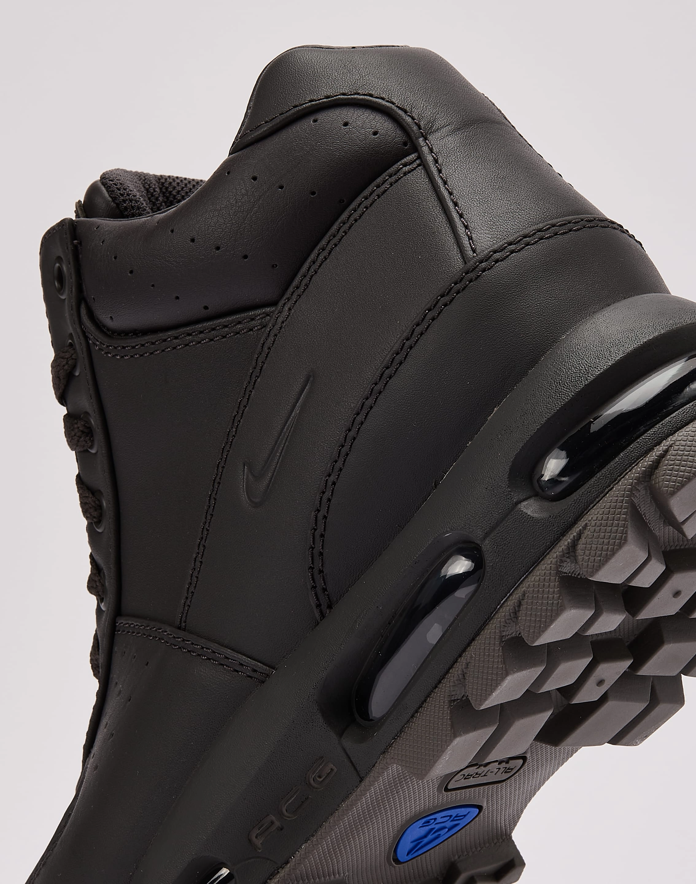 Nike Air Max Goadome Flexible Frame Daily Walks Middle-Aged Man