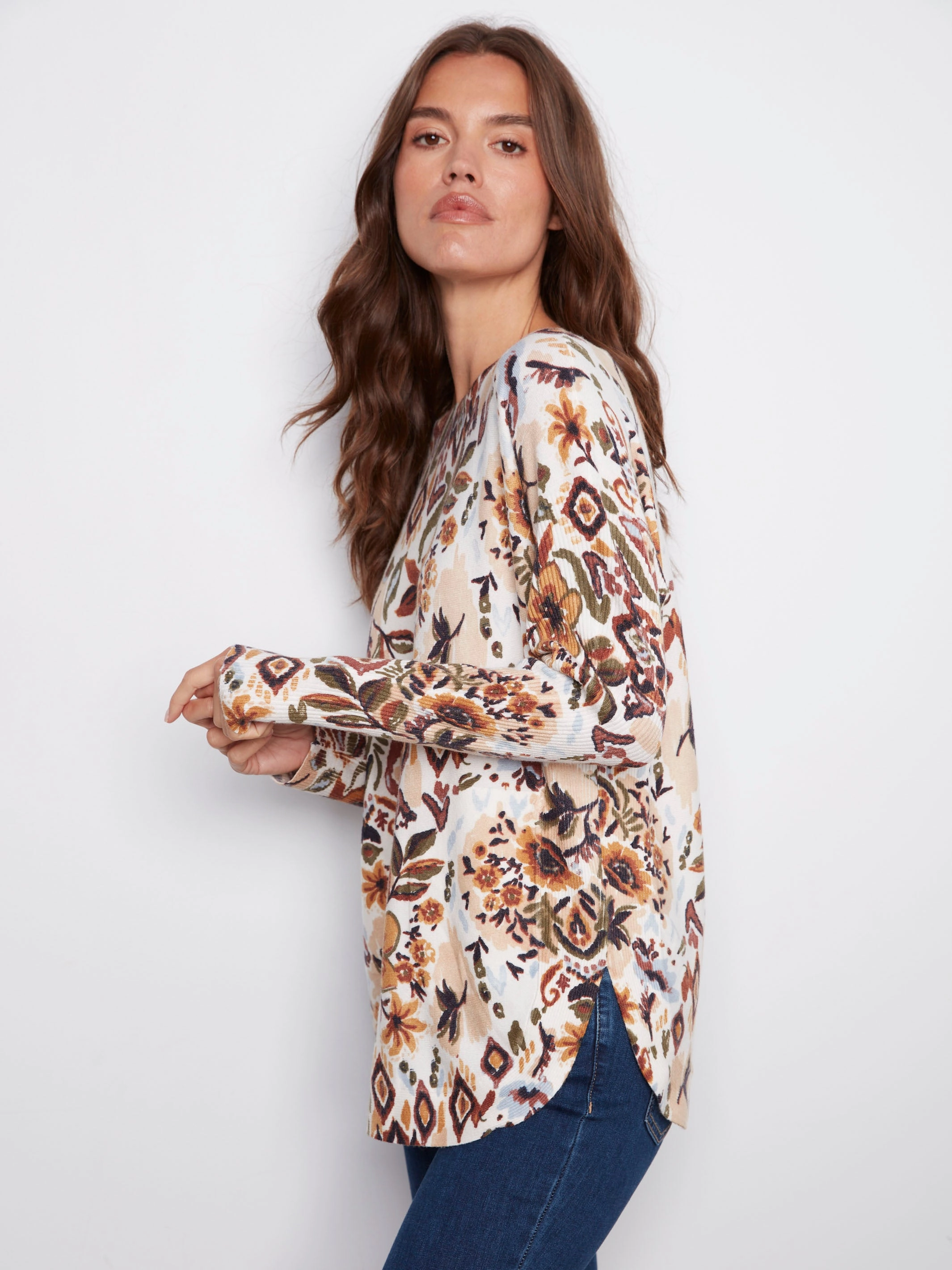 Printed Rounded Hem Sweater - Jacobean Athletic