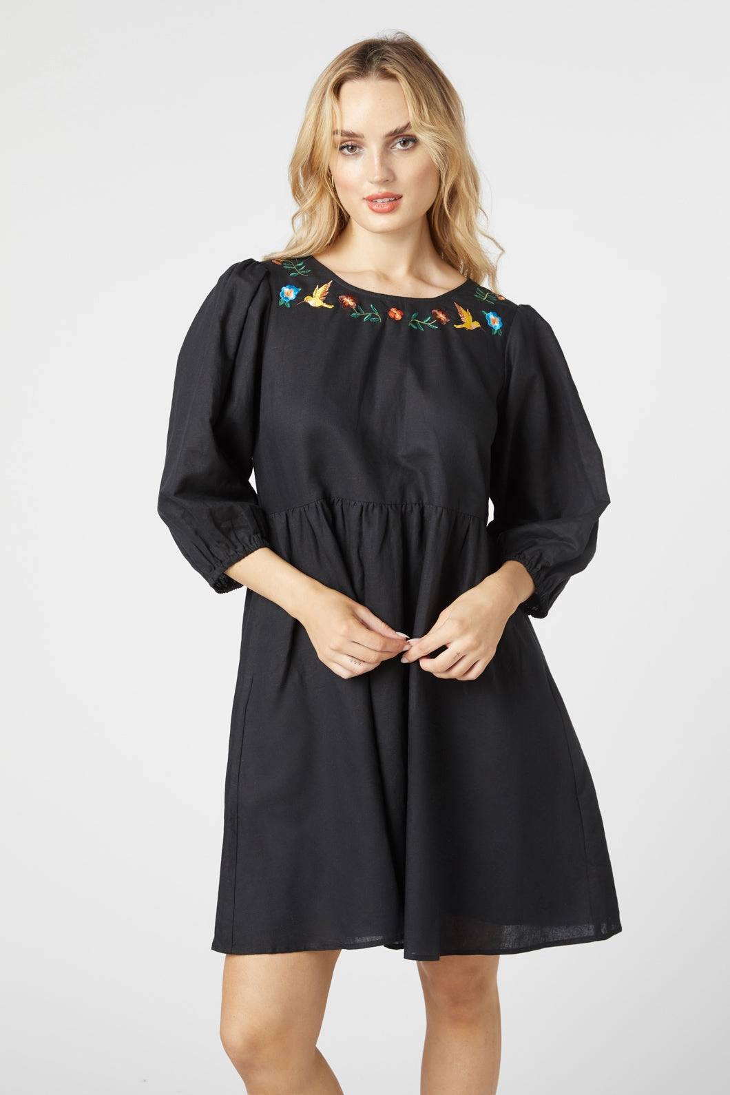 Sweet Nectar Dress Urban Chic Versatile dress for layering