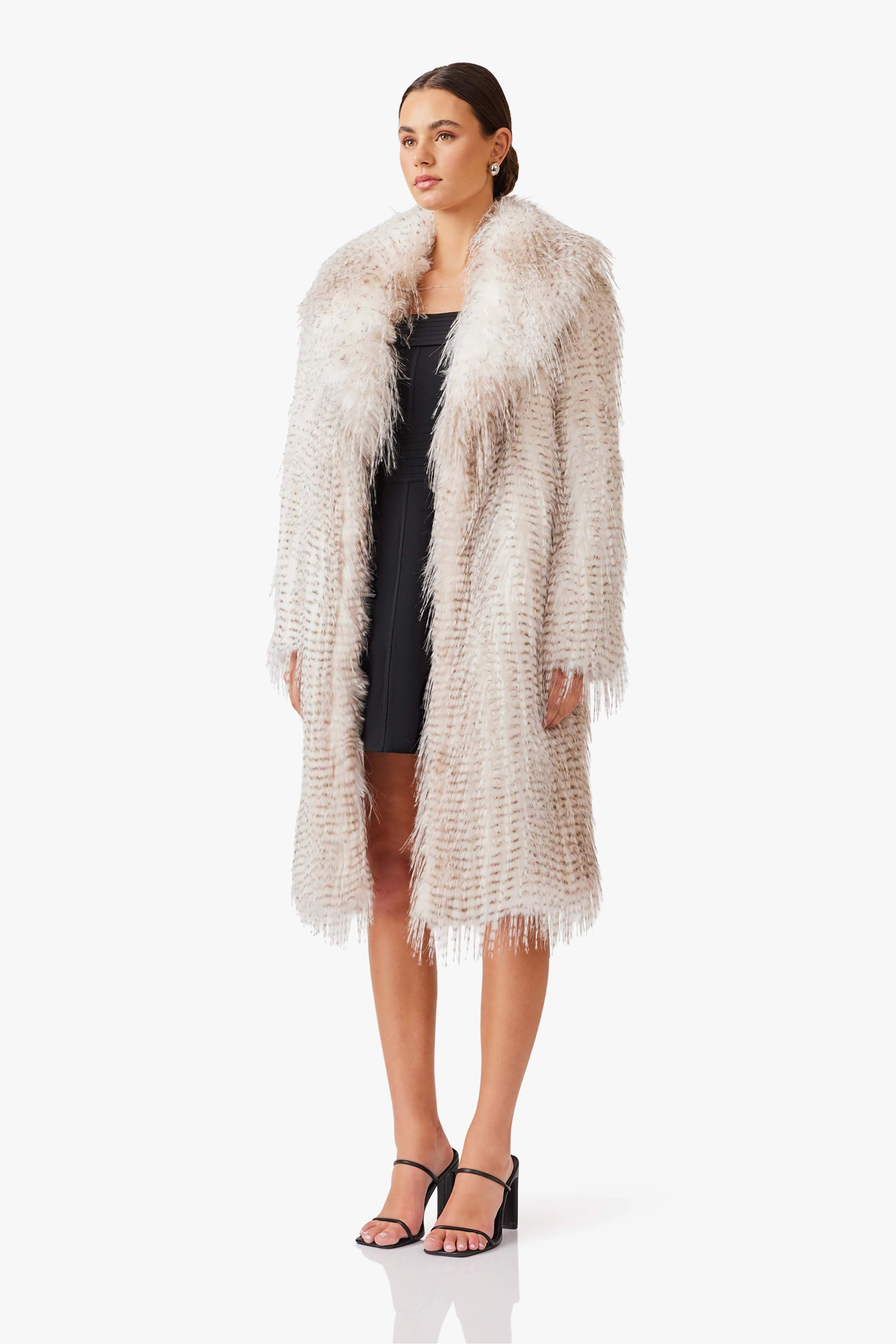 Tansy Coat in White Urban Edge