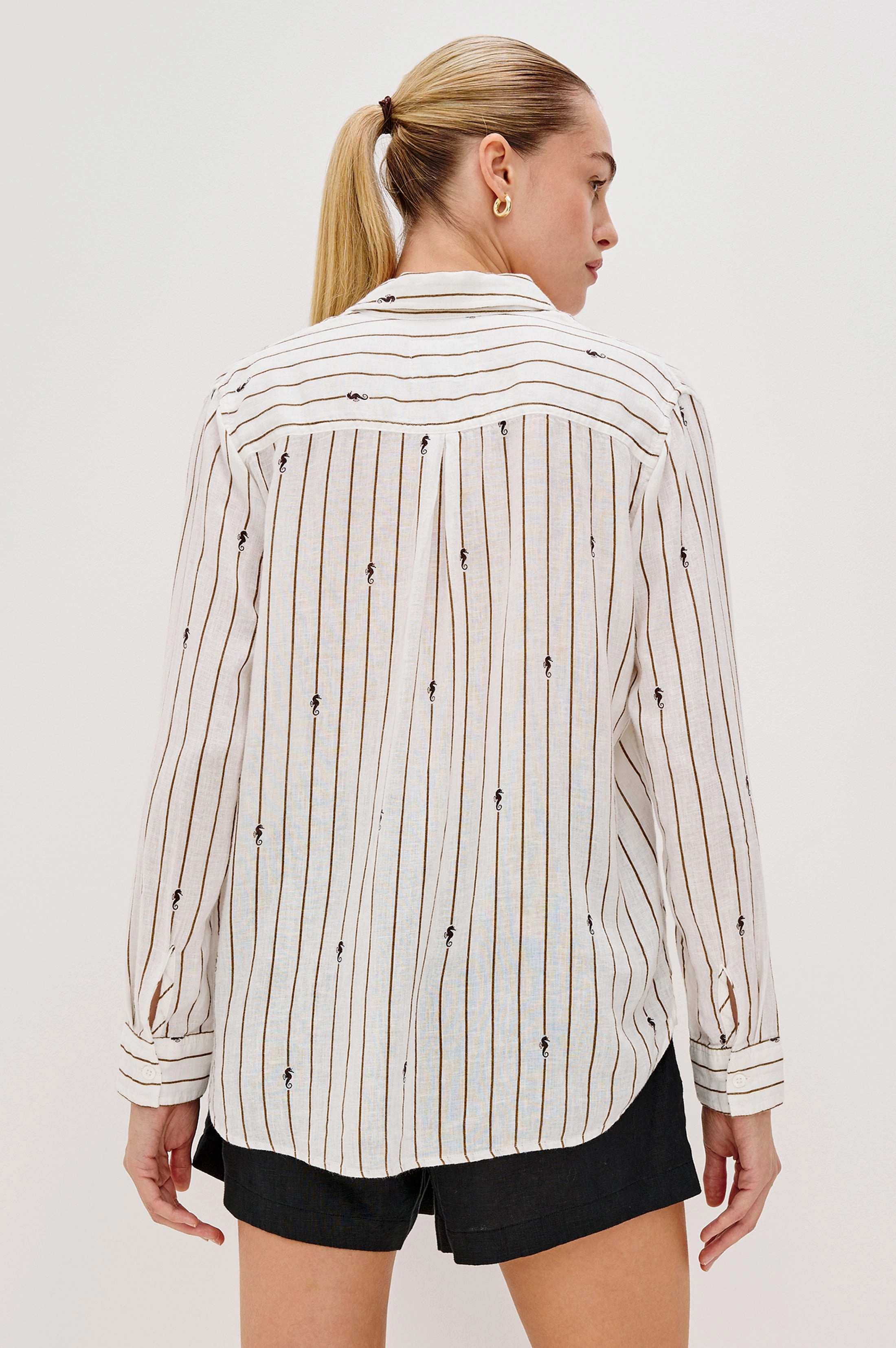 Model Glow CHARLI STRIPED SEAHORSES LINEN LONG SLEEVE SHIRT