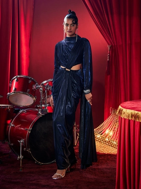 Back-Pocket Night Appeal Tiara Cutout Gown